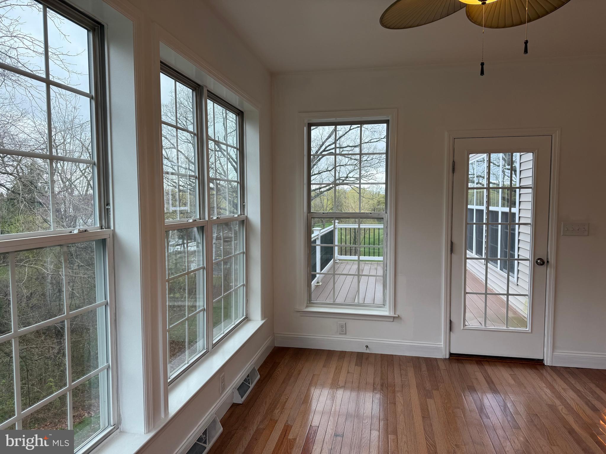 WINDSOR - Residential