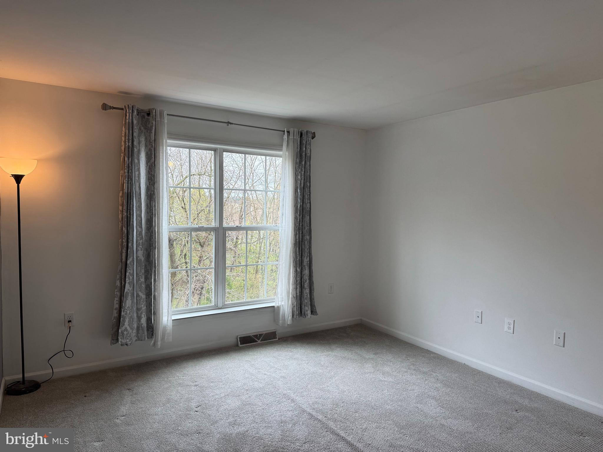 WINDSOR - Residential