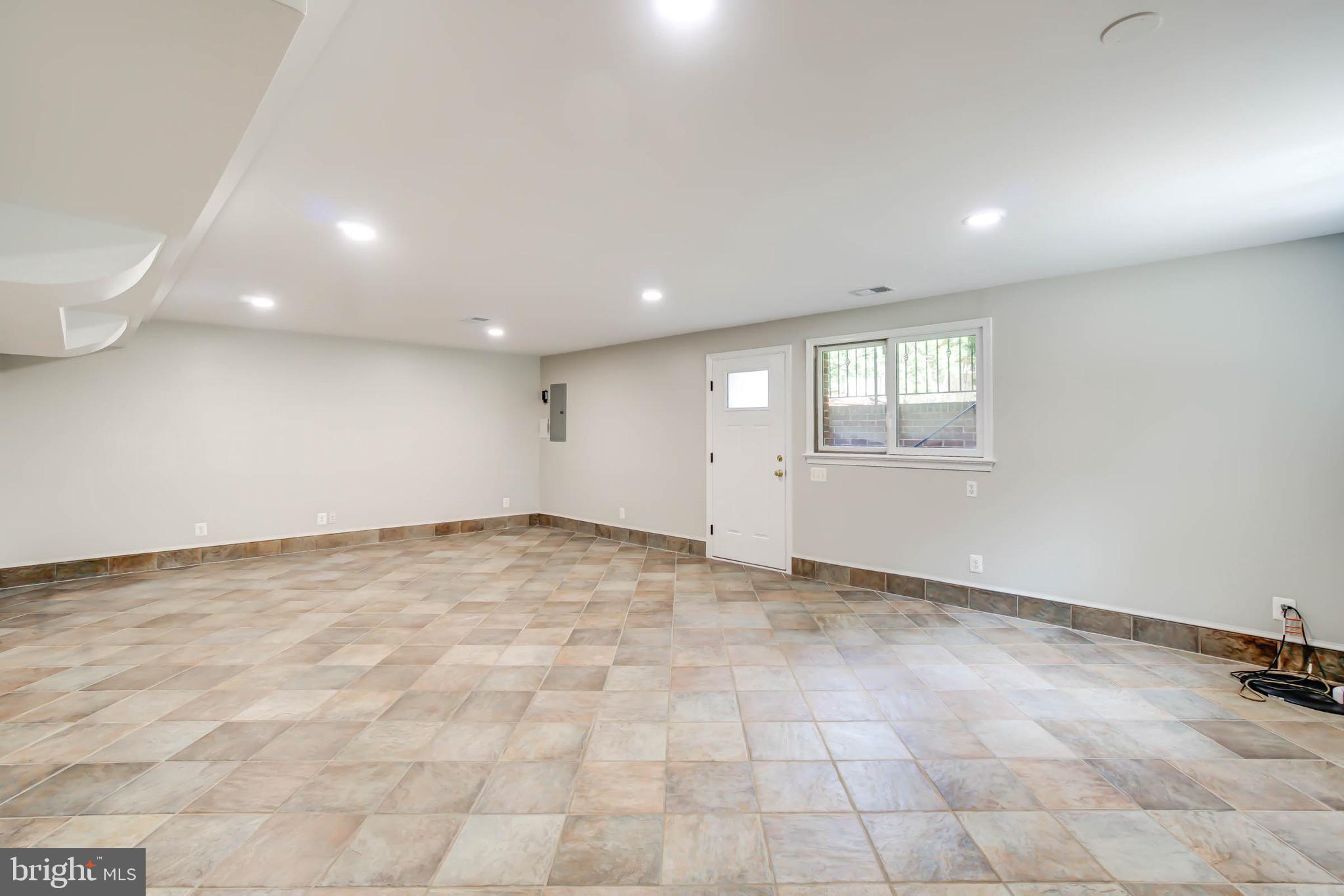 WESTOVER - Residential