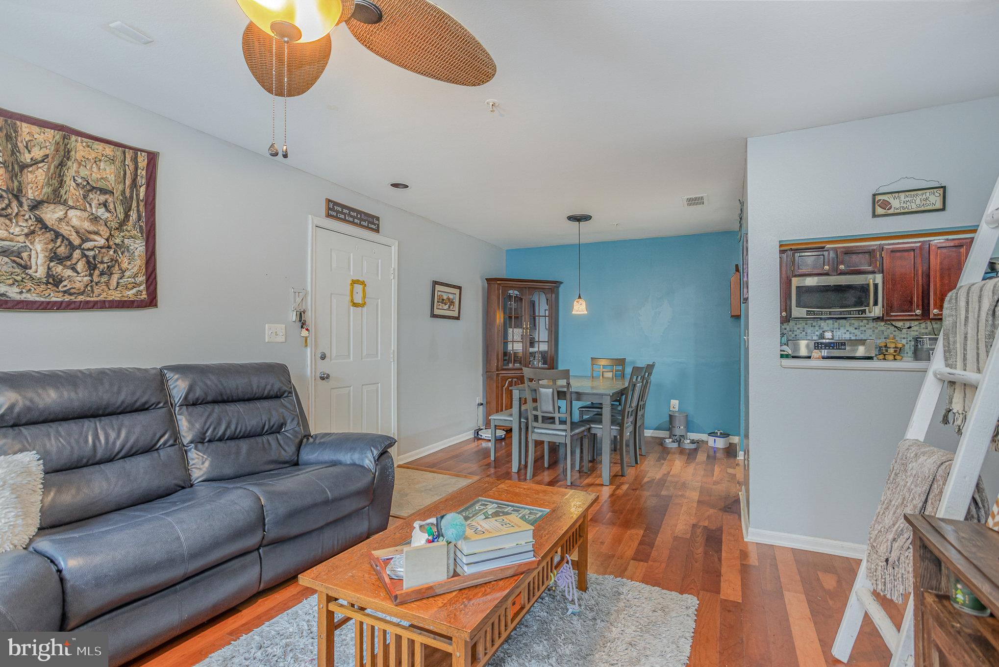 ENGLISH COUNTRY MANOR - Residential