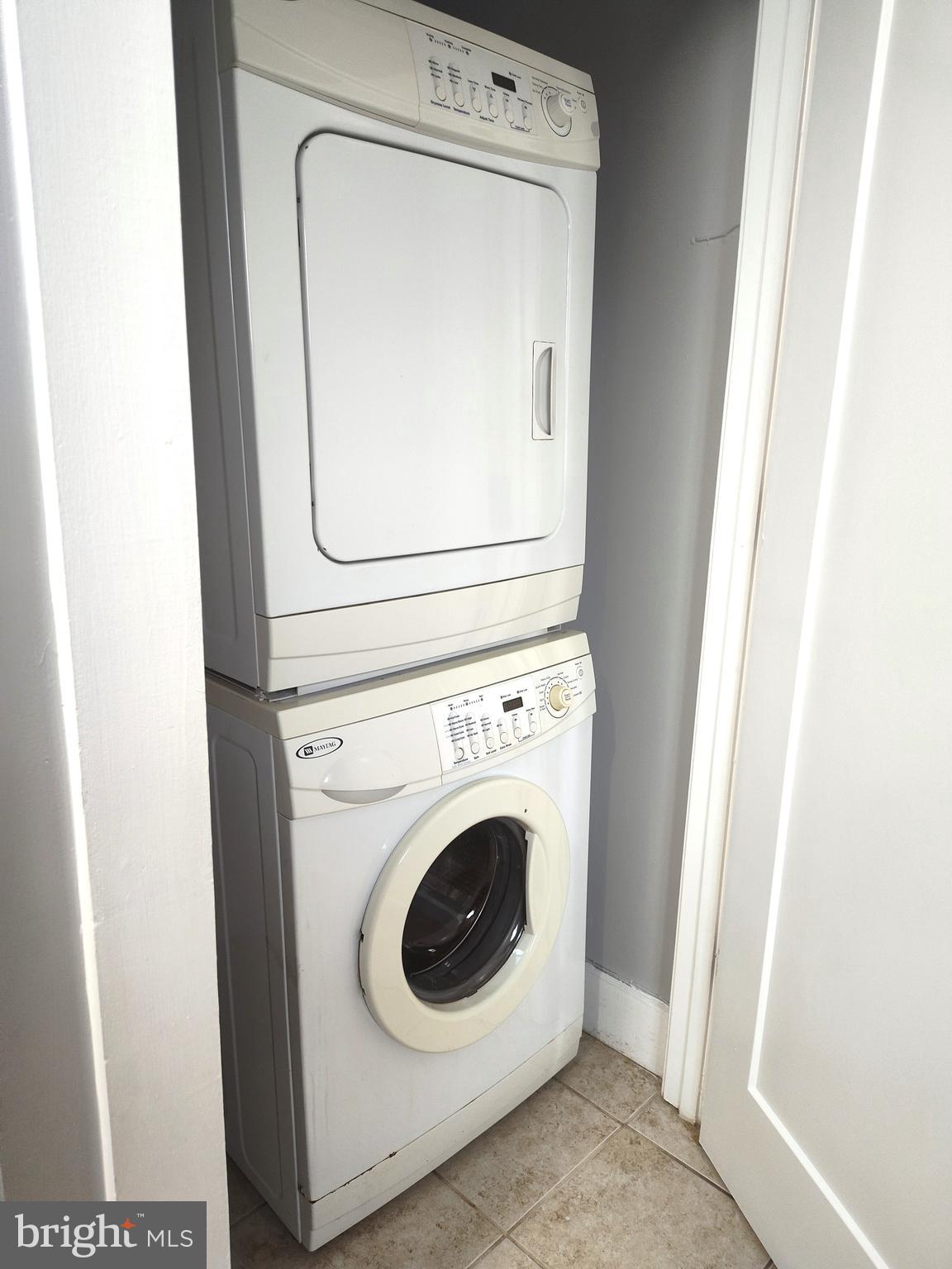 EAST COLUMBIA - Residential Lease