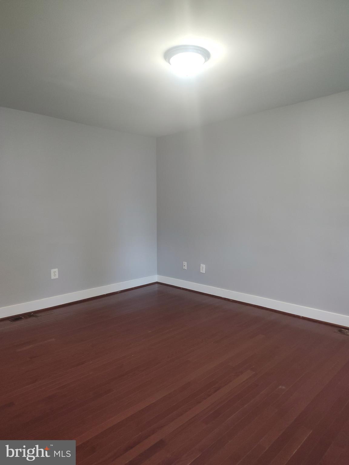 EAST COLUMBIA - Residential Lease