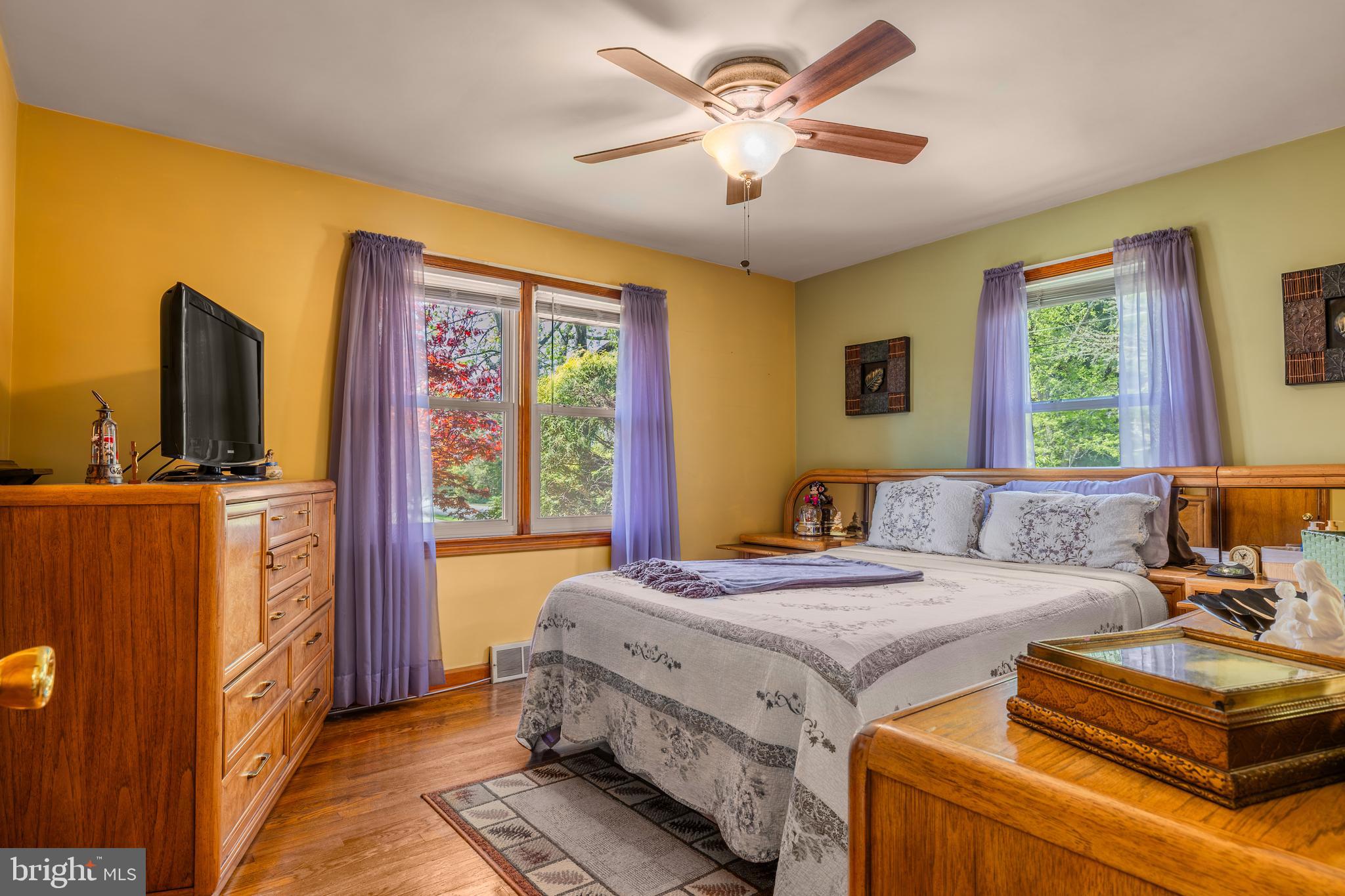 219 N MADISON AVENUE