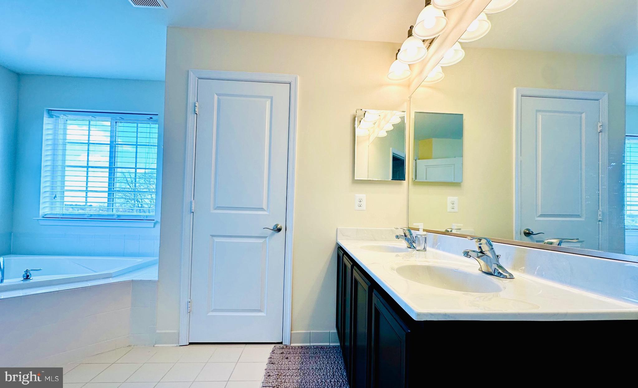 TIMBERGROVE - Residential