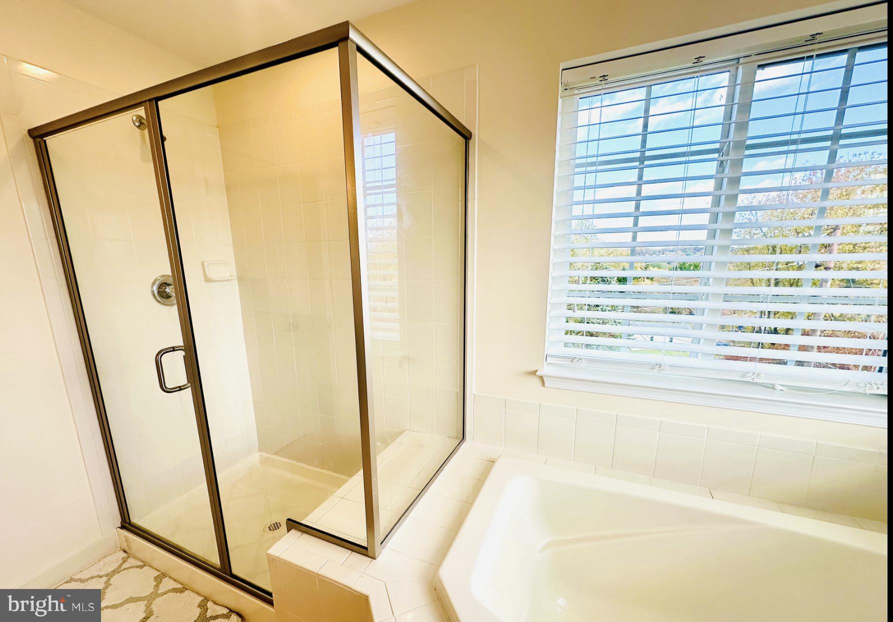 TIMBERGROVE - Residential