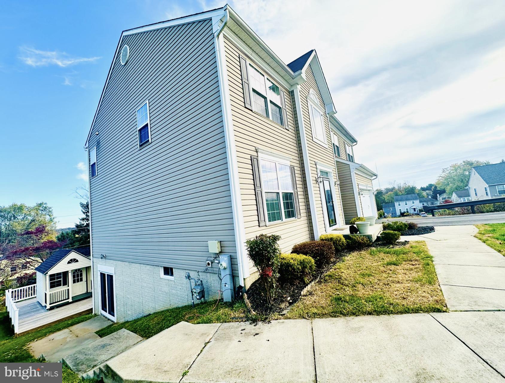 TIMBERGROVE - Residential