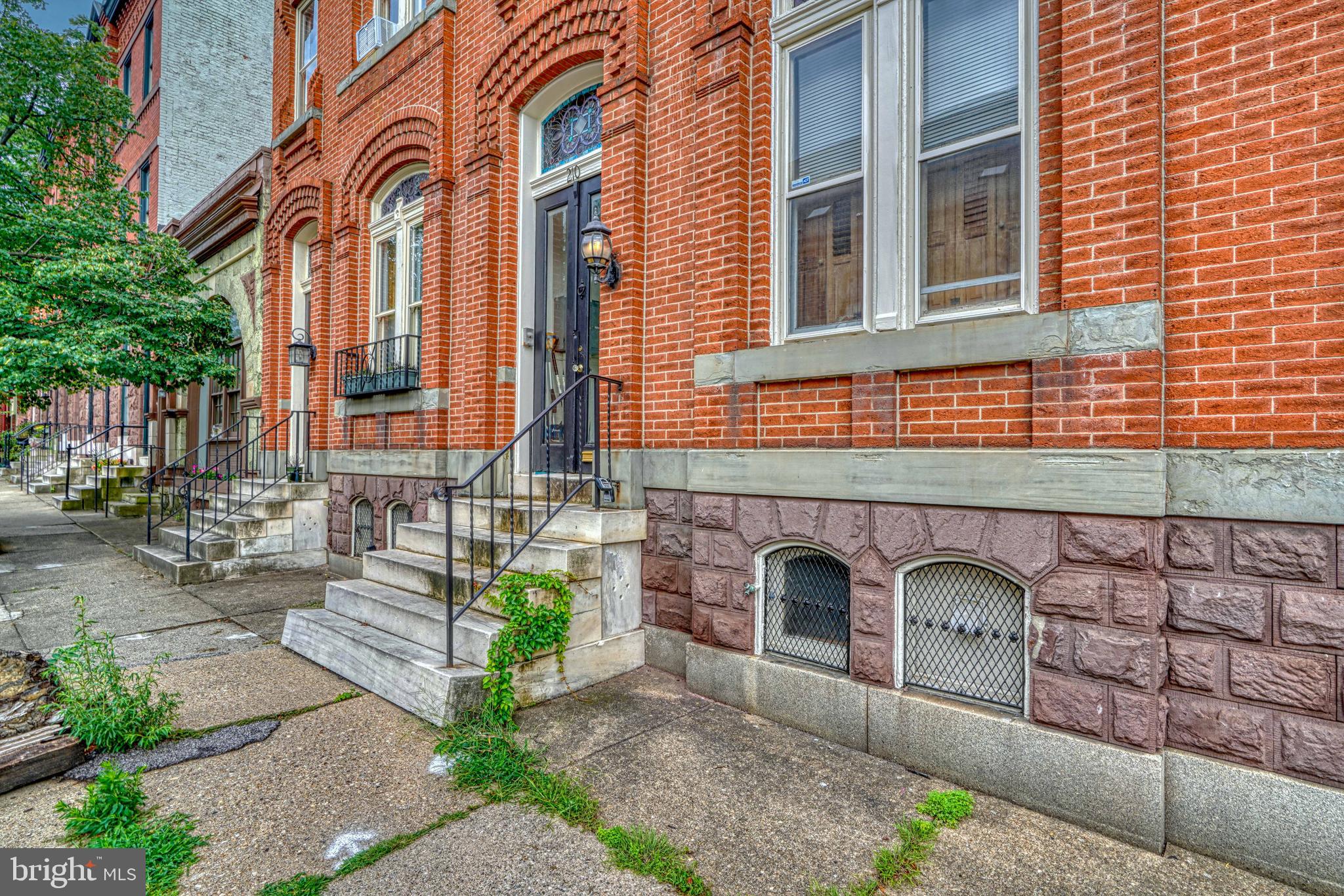 BOLTON HILL HISTORIC DISTRICT - Residential Lease