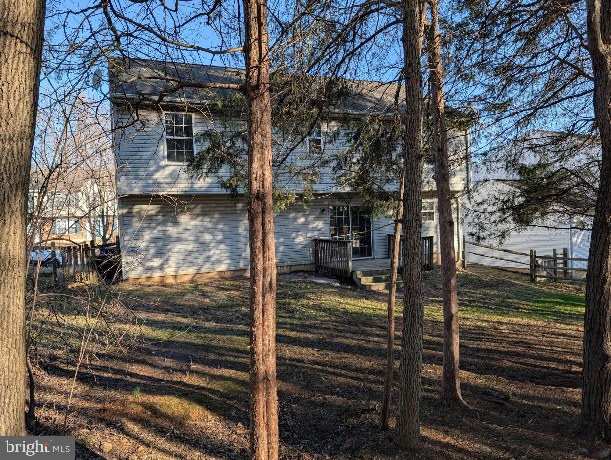 WALNUT HILL - Residential