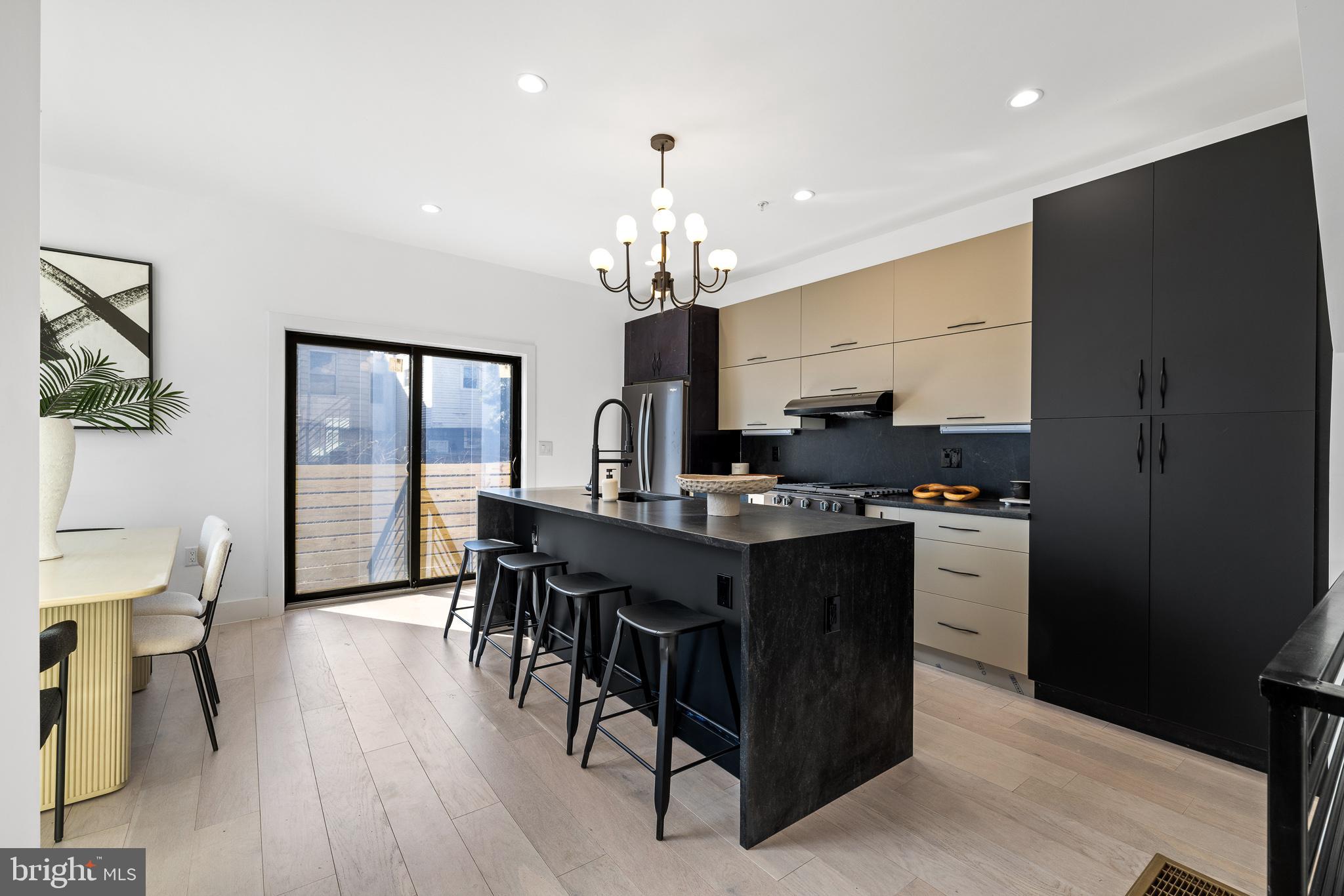 GRAYS FERRY - Residential