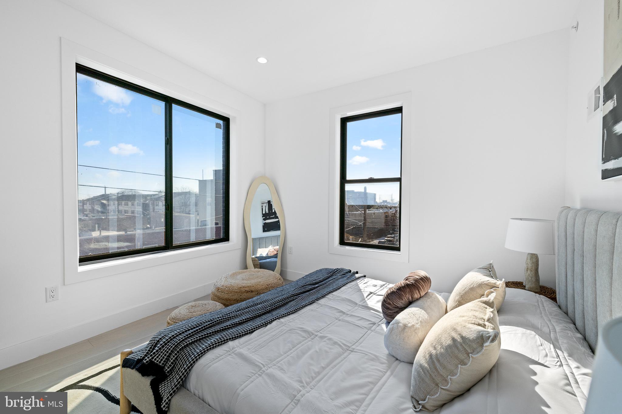 GRAYS FERRY - Residential