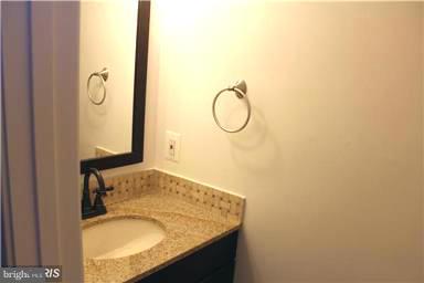 TOWNS OF FOREST HILLS - Residential Lease