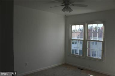 TOWNS OF FOREST HILLS - Residential Lease