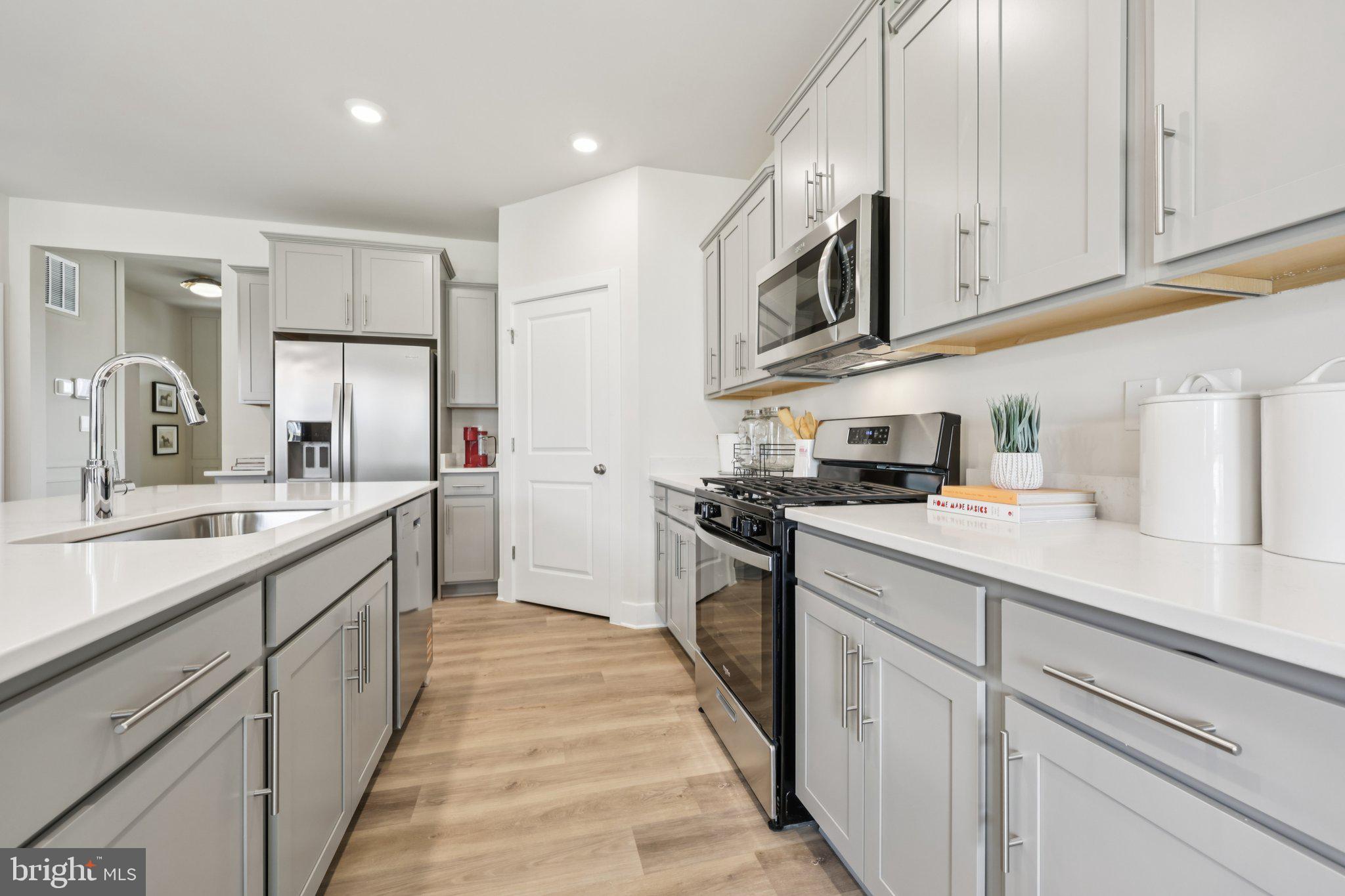 LINWOOD LANDING - Residential