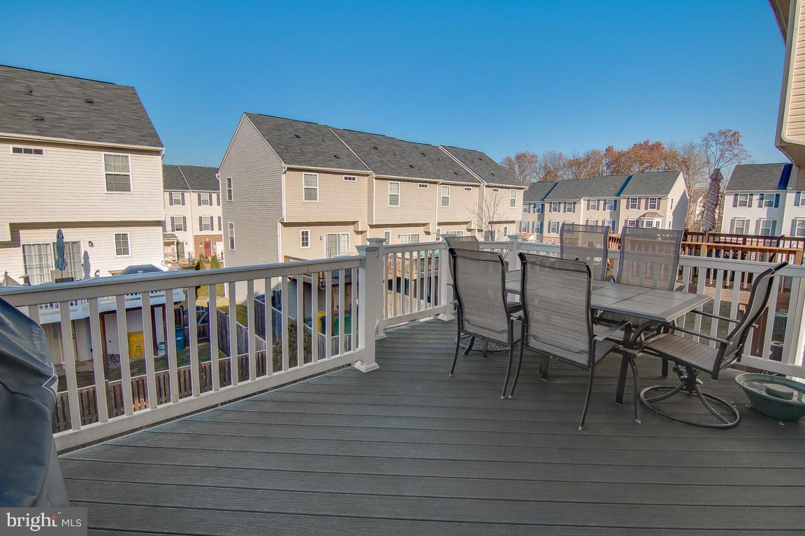 TANYARD SPRINGS - Residential Lease