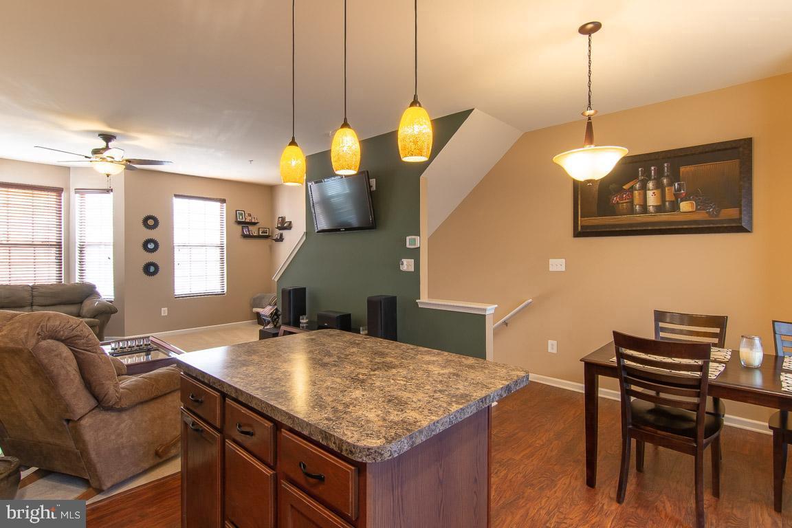 TANYARD SPRINGS - Residential Lease