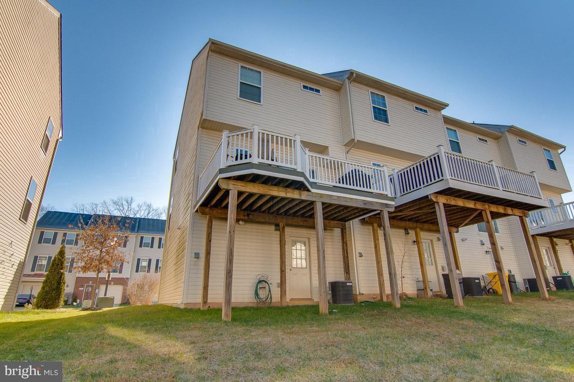 TANYARD SPRINGS - Residential Lease