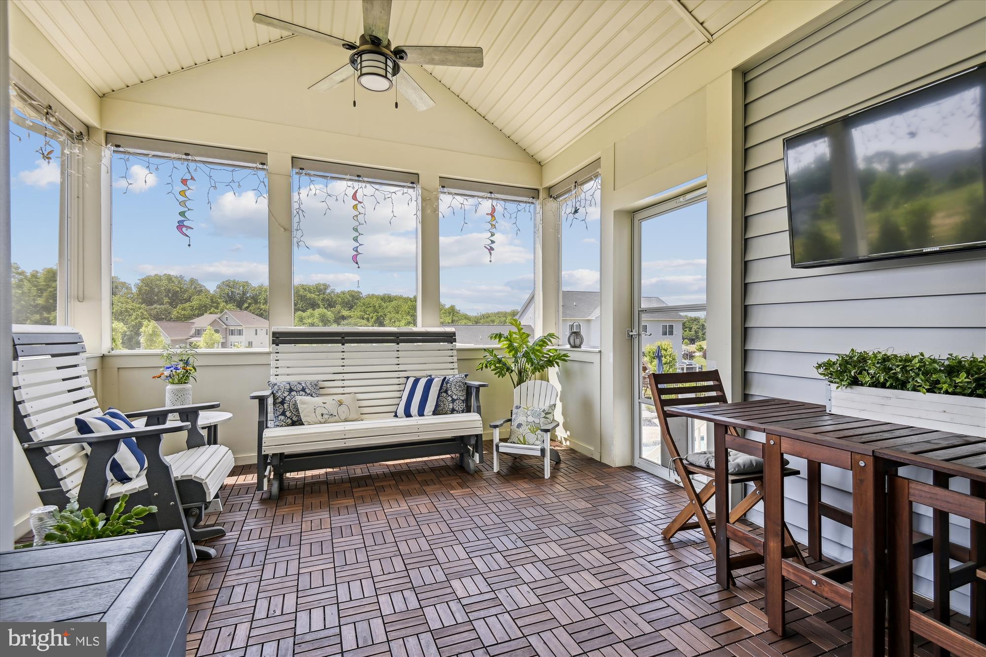 WEATHERSTONE - Residential