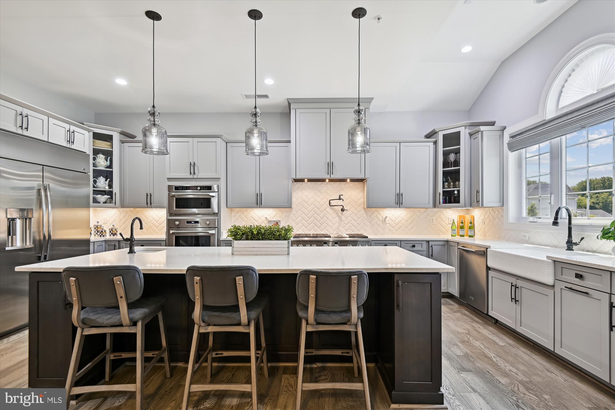 WEATHERSTONE - Residential