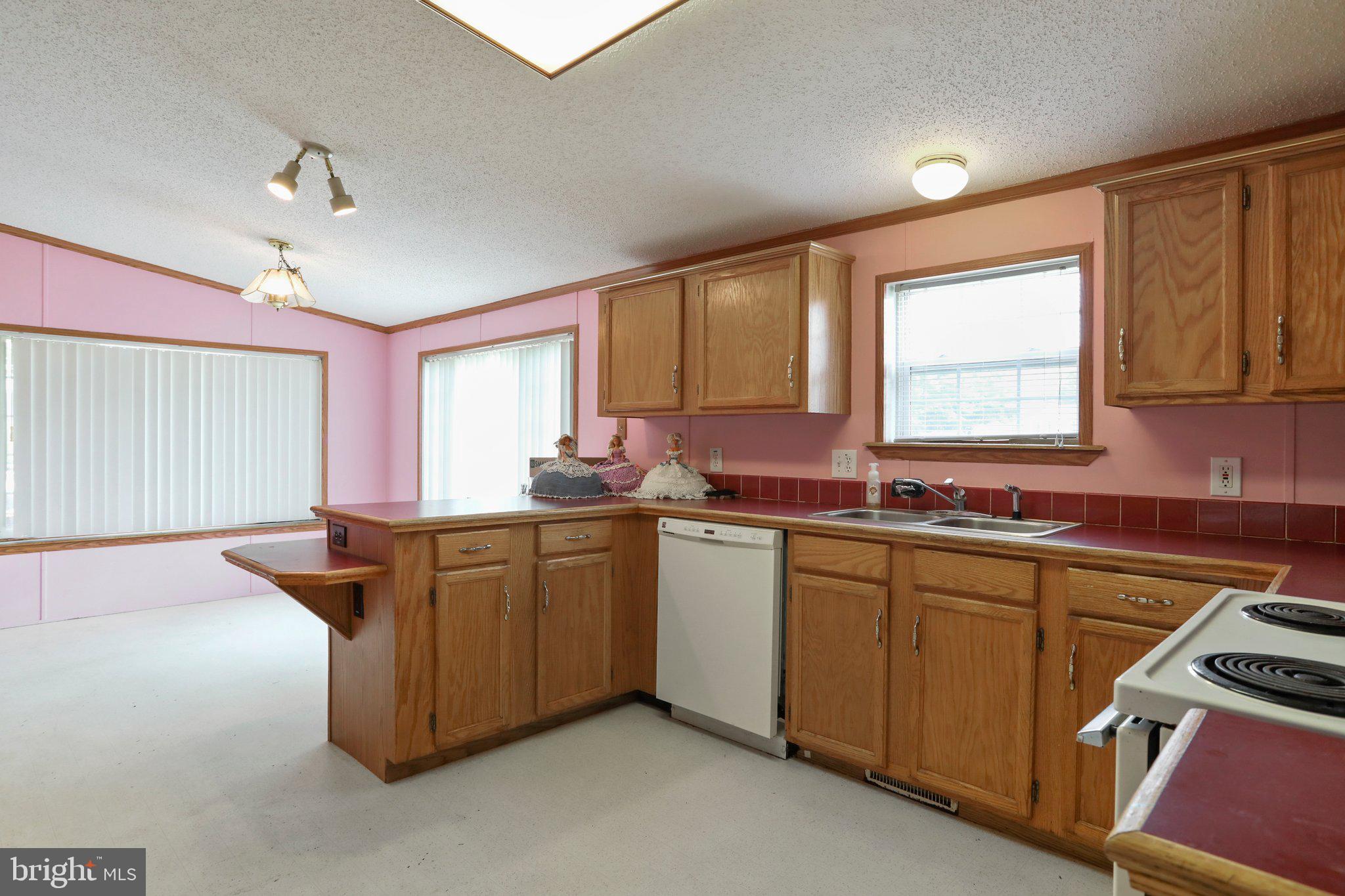 HEATHER CREST - Residential