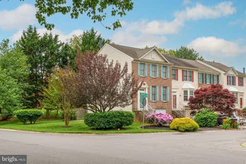 Townhouse For Sale - 101 Steven Lane<br/> WILMINGTON, DE 19808