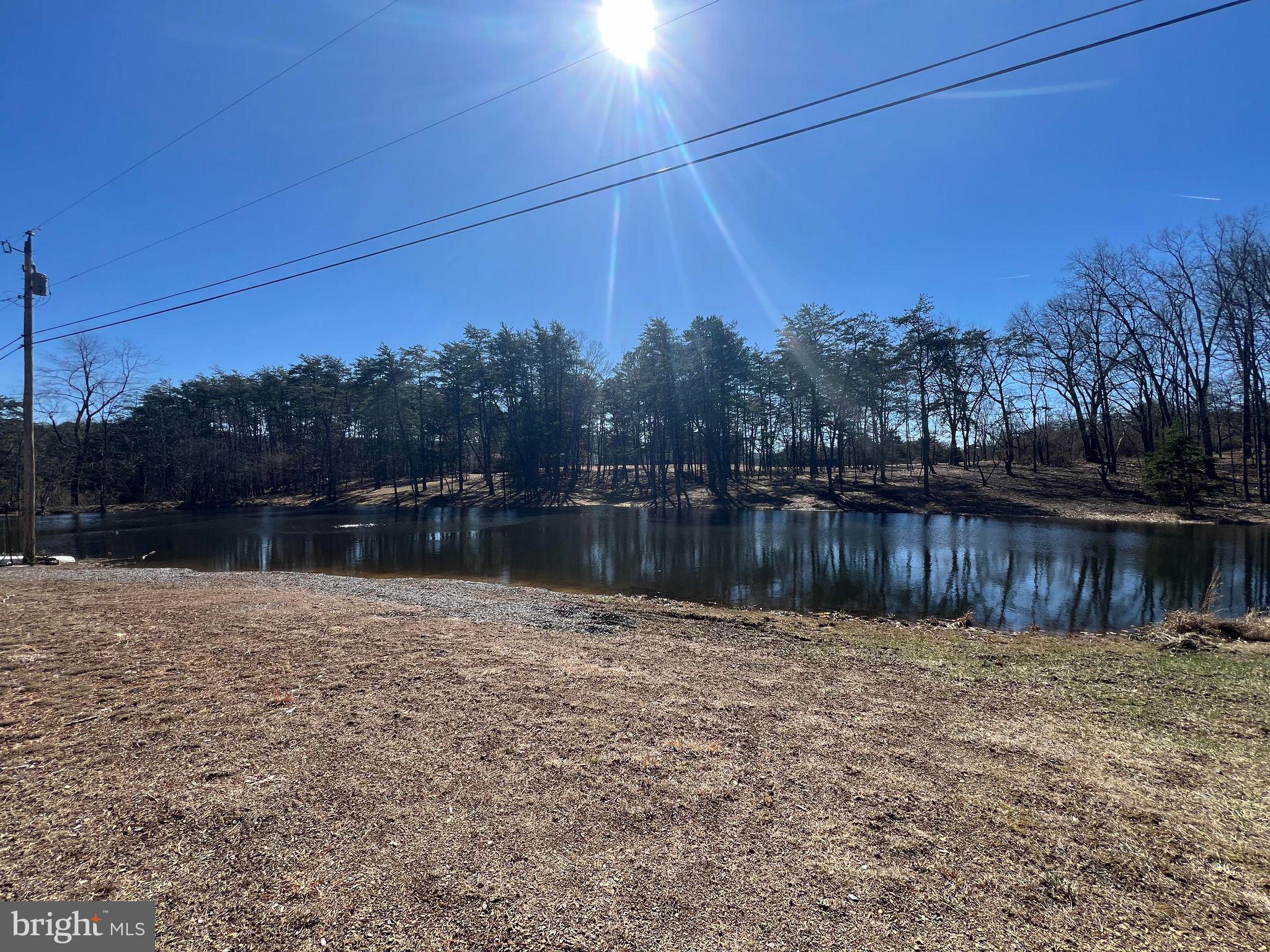 DILLONS RUN ESTATES - Land