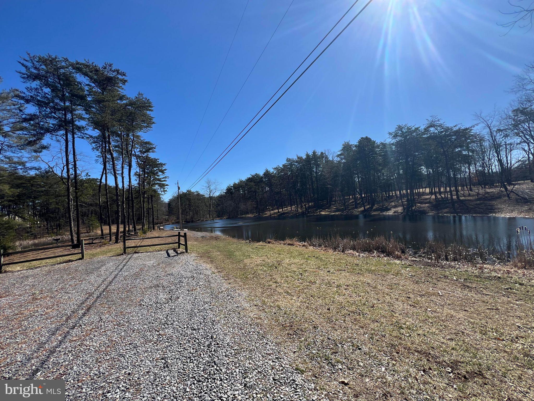 DILLONS RUN ESTATES - Land