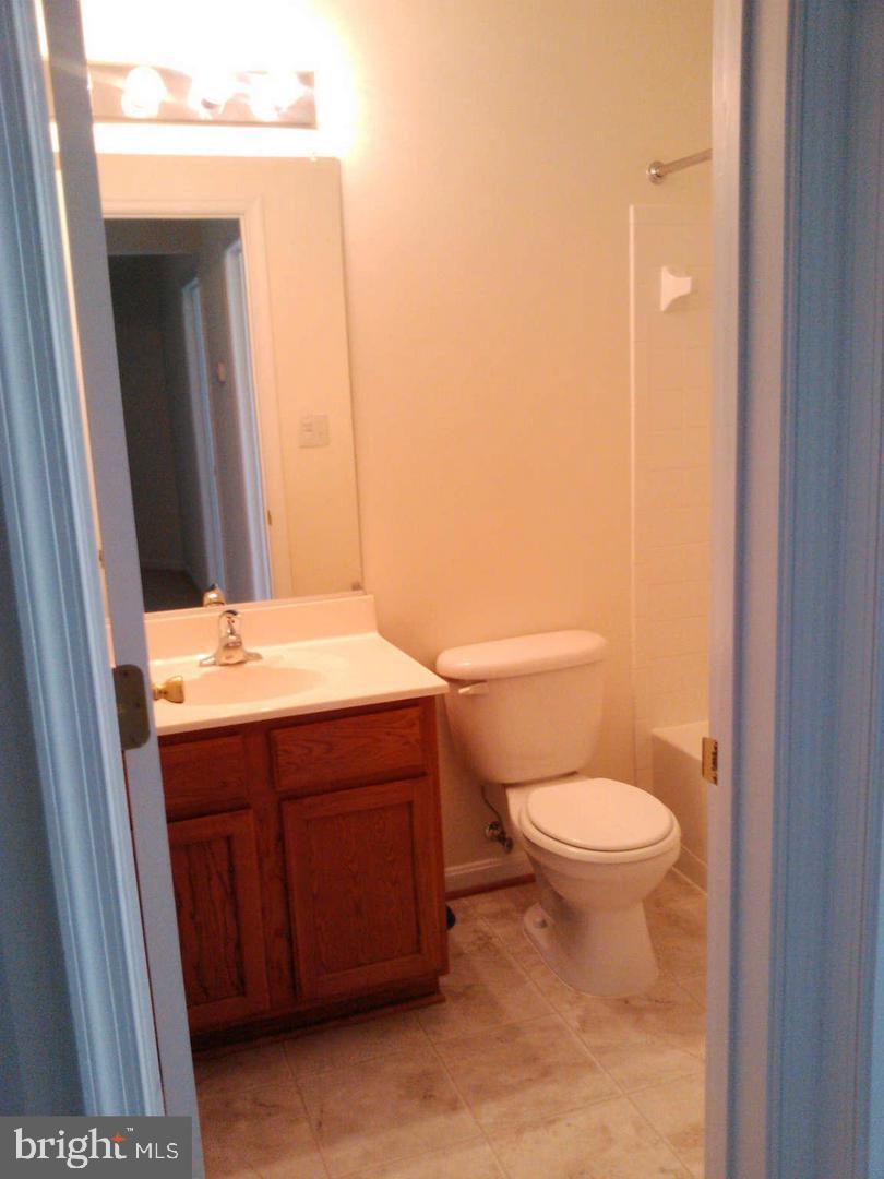 THE AVENUE AT FOREST RUN - Residential