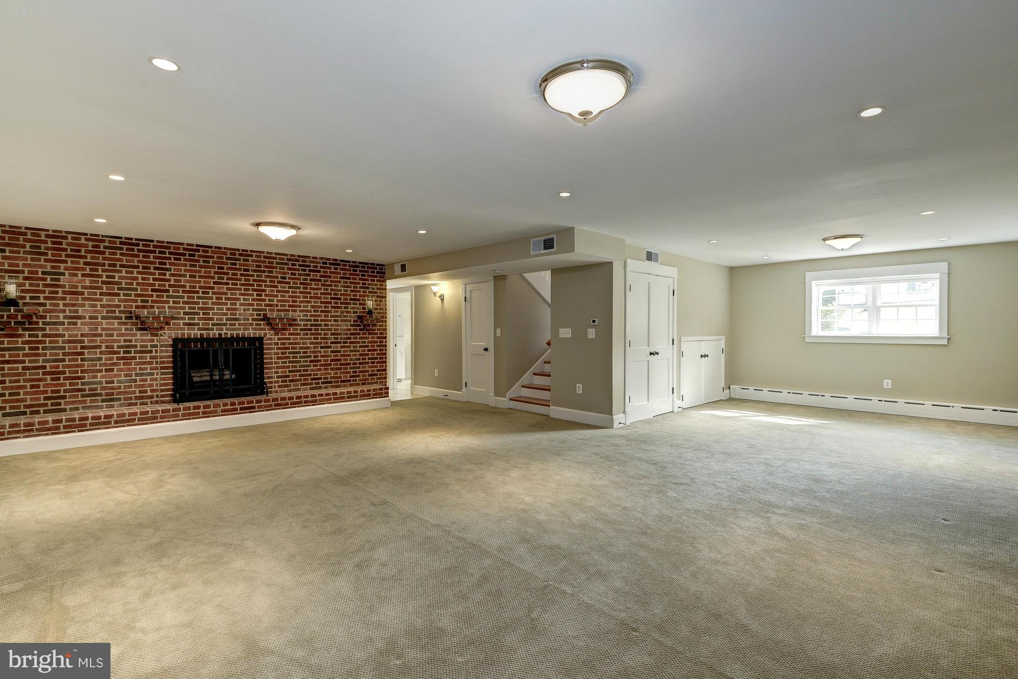 CHAPEL HILL - Residential