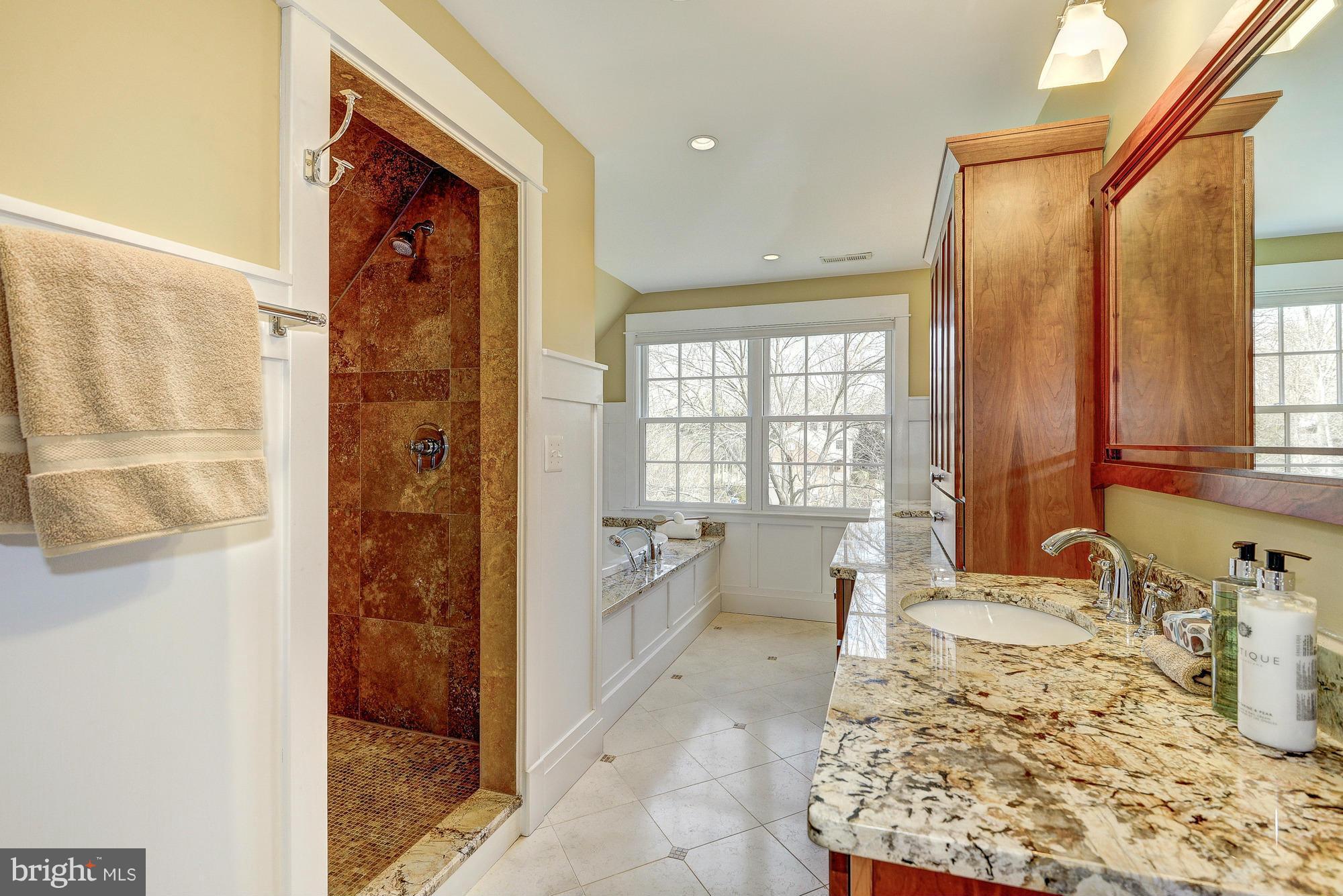 CHAPEL HILL - Residential