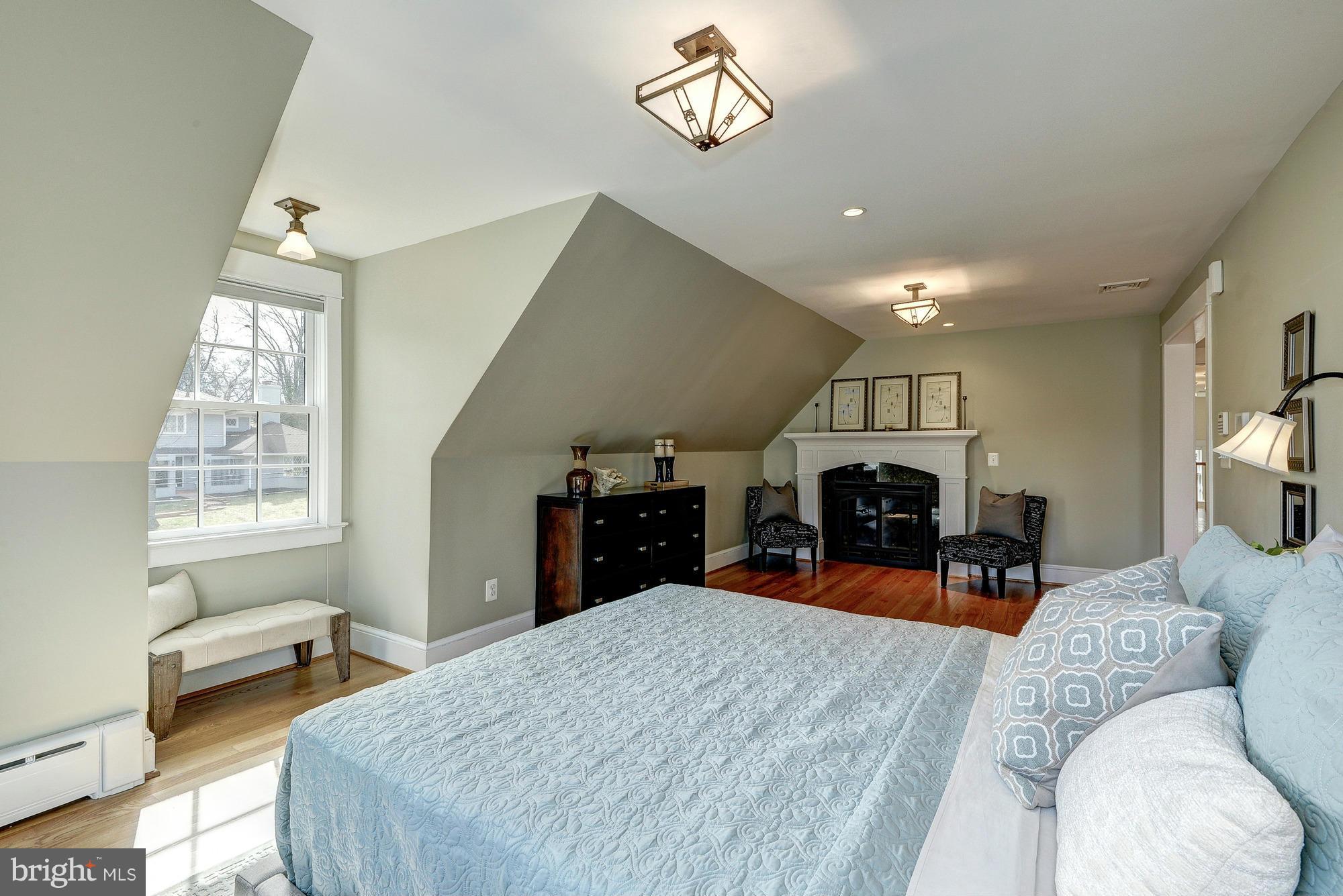 CHAPEL HILL - Residential