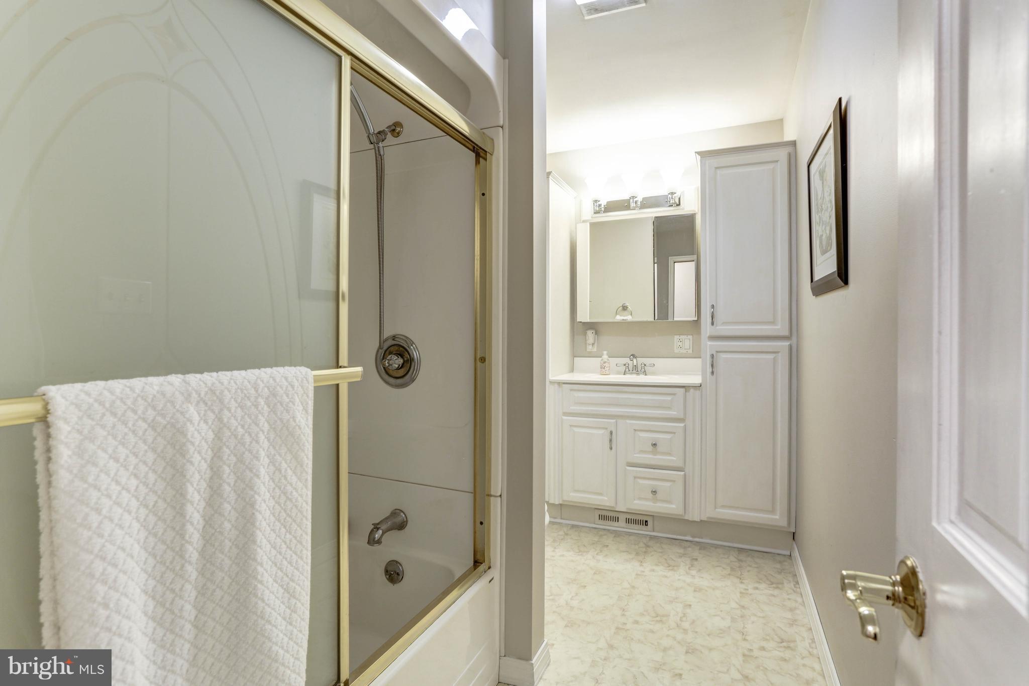 ARUNDEL TERRACE - Residential