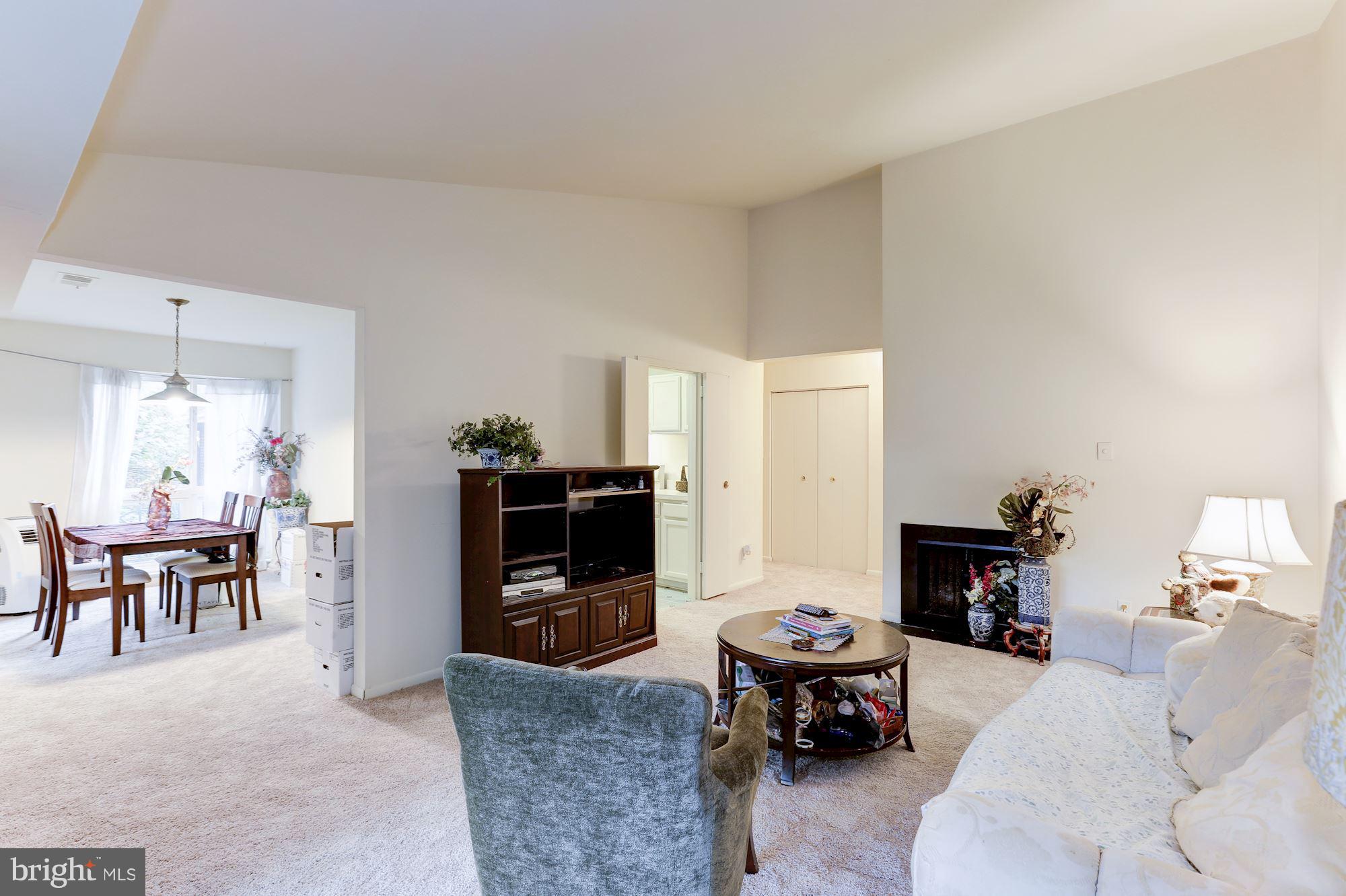 HUNTERS WOODS VILLAGE - Residential