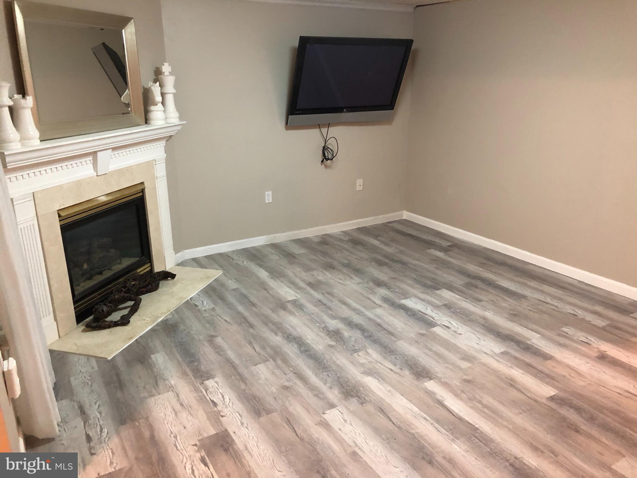 FOXRIDGE - Residential