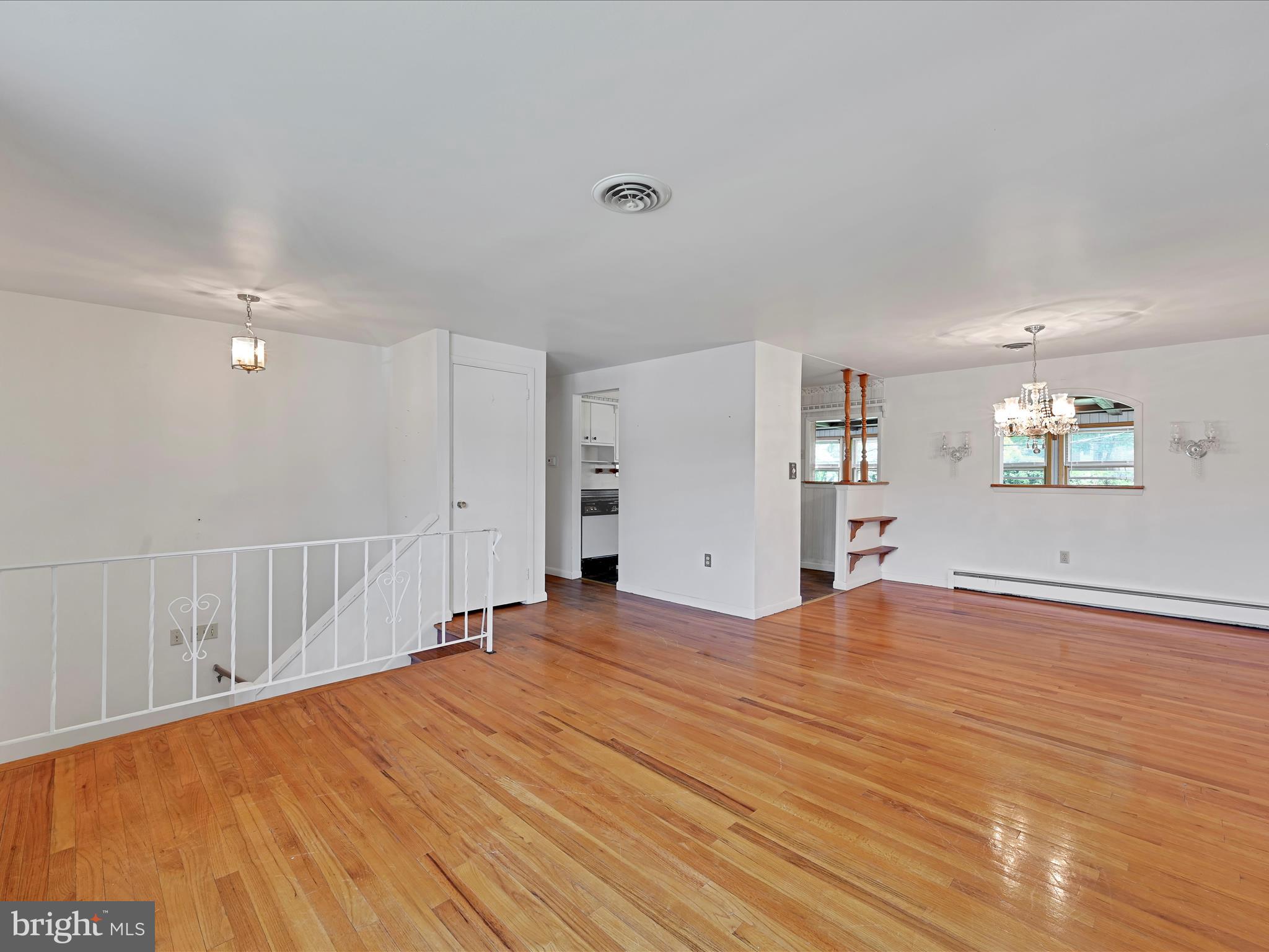 LANCASTER - Residential