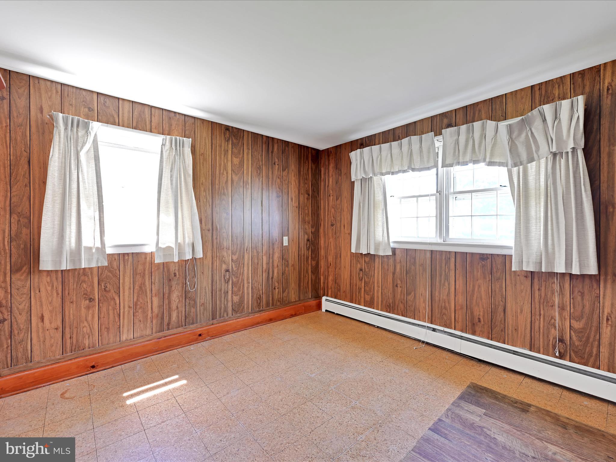 LANCASTER - Residential