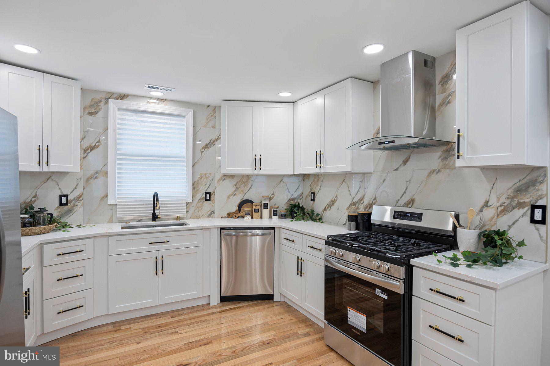 GWYNN OAK - Residential