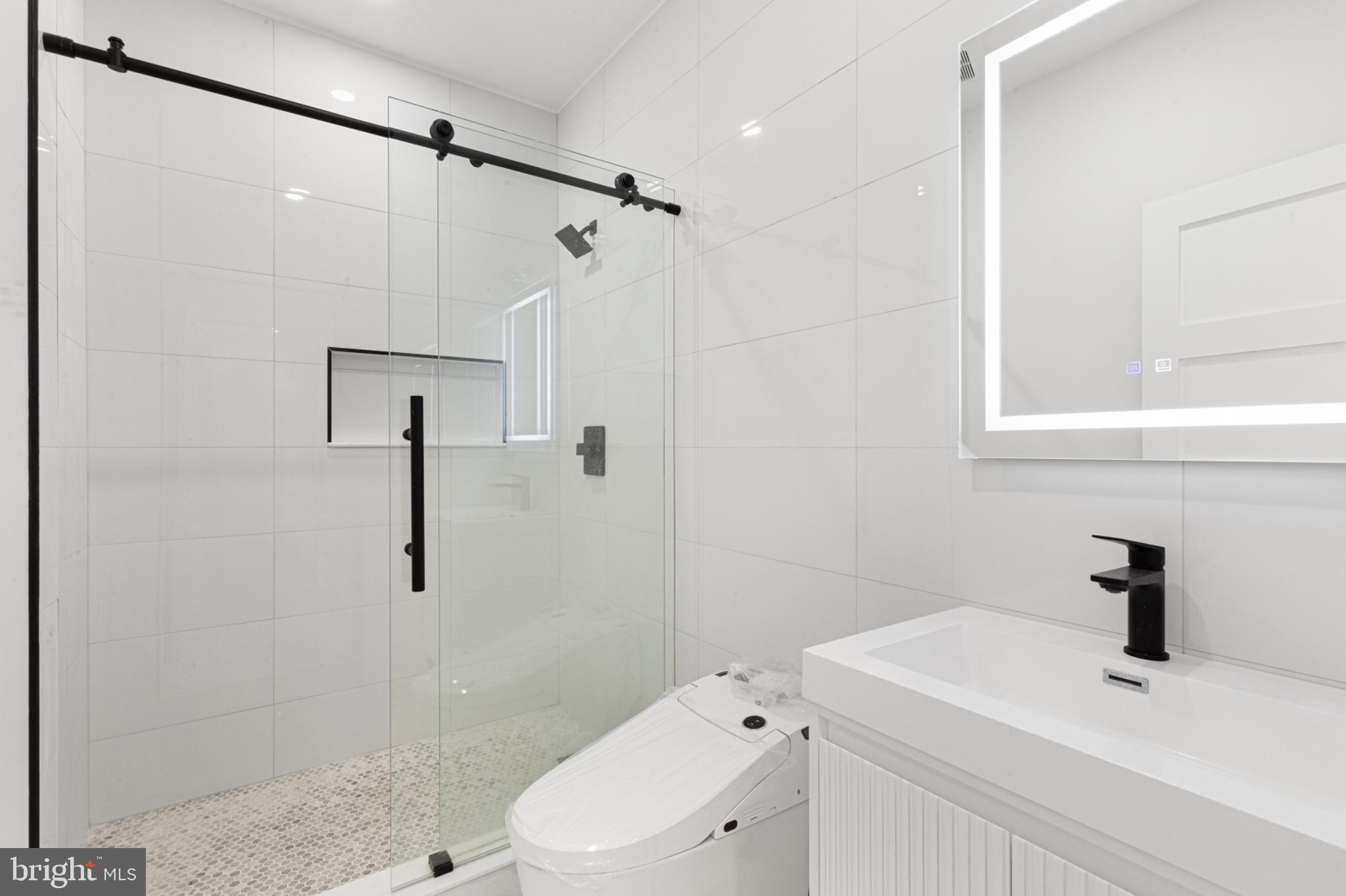 OLDE KENSINGTON - Residential Lease