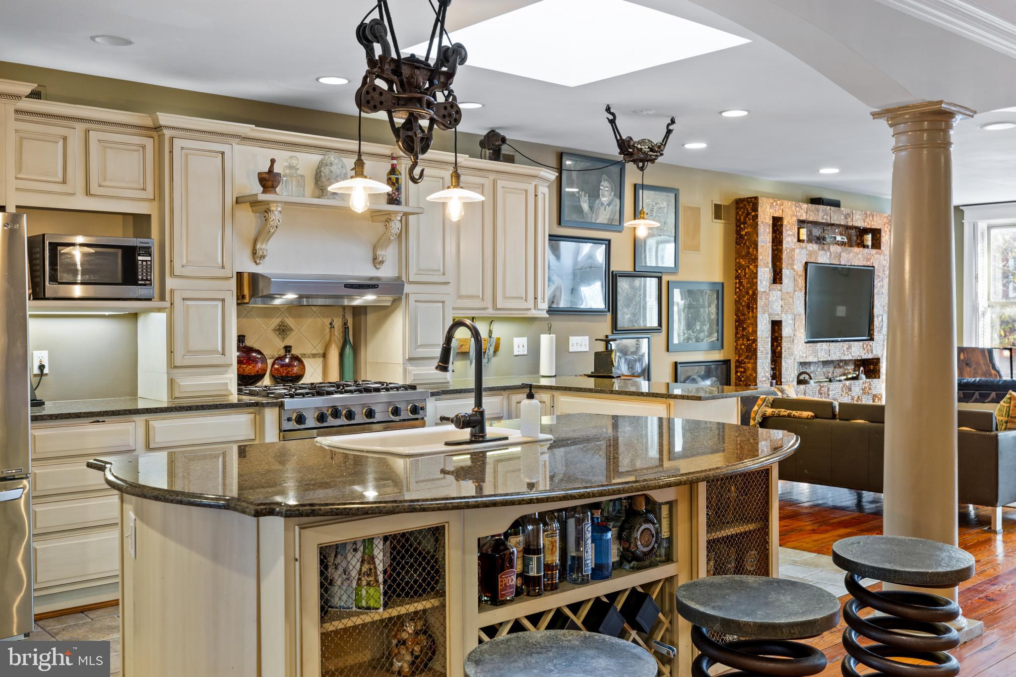 CANTON - Residential