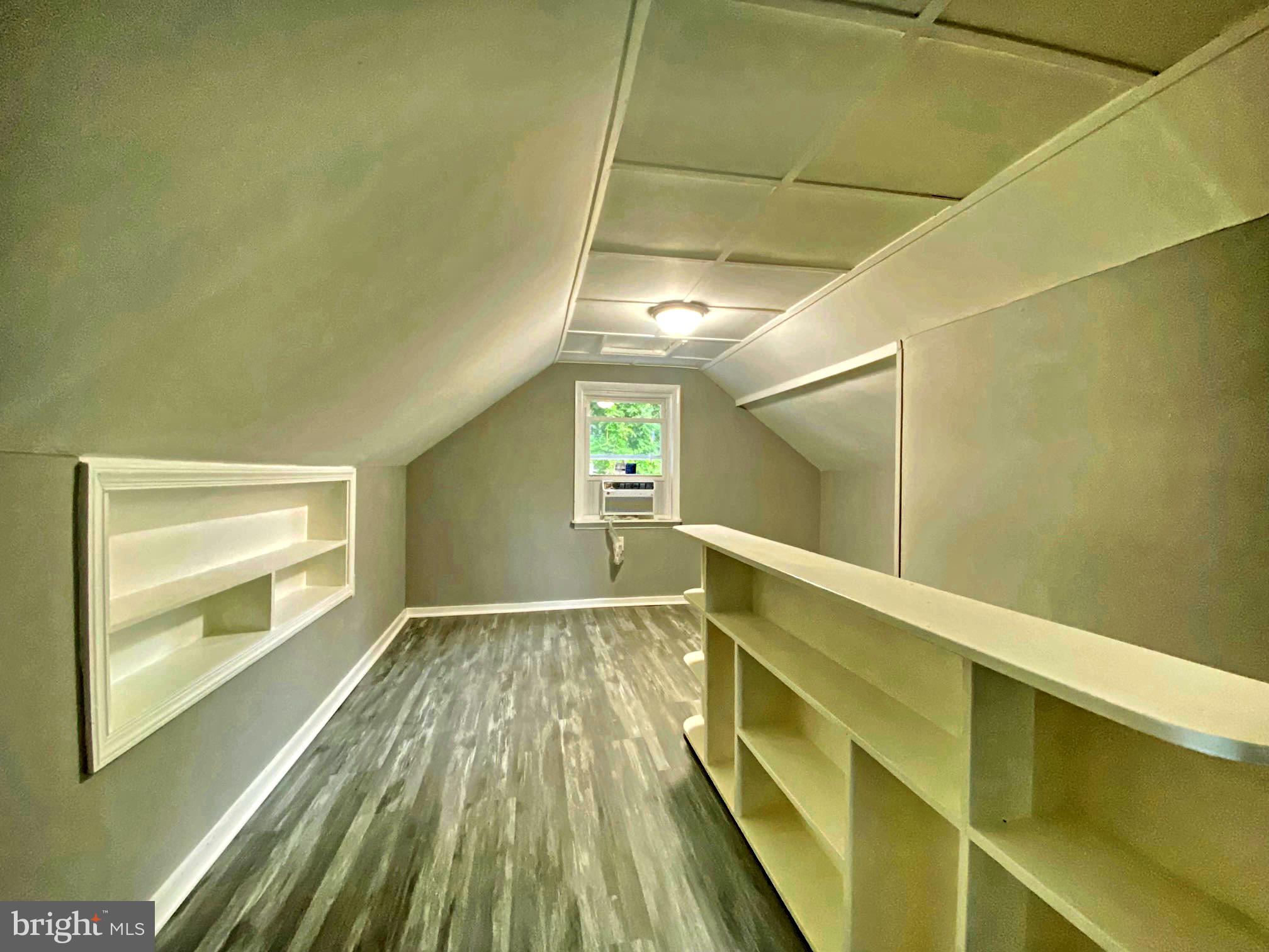 OXON HILL - Residential Lease