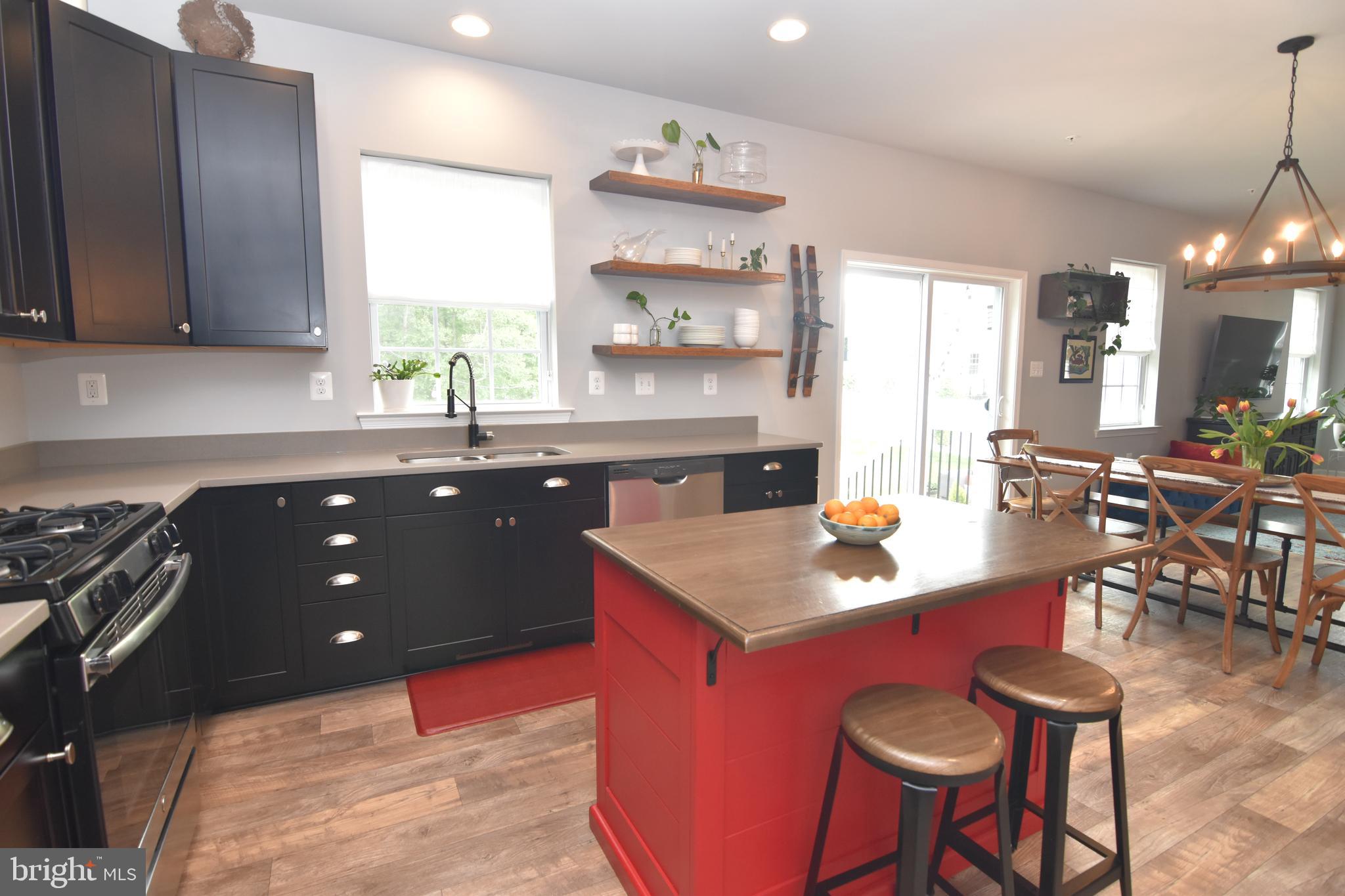 ELIZABETH HILLS PHASE 4 - Residential