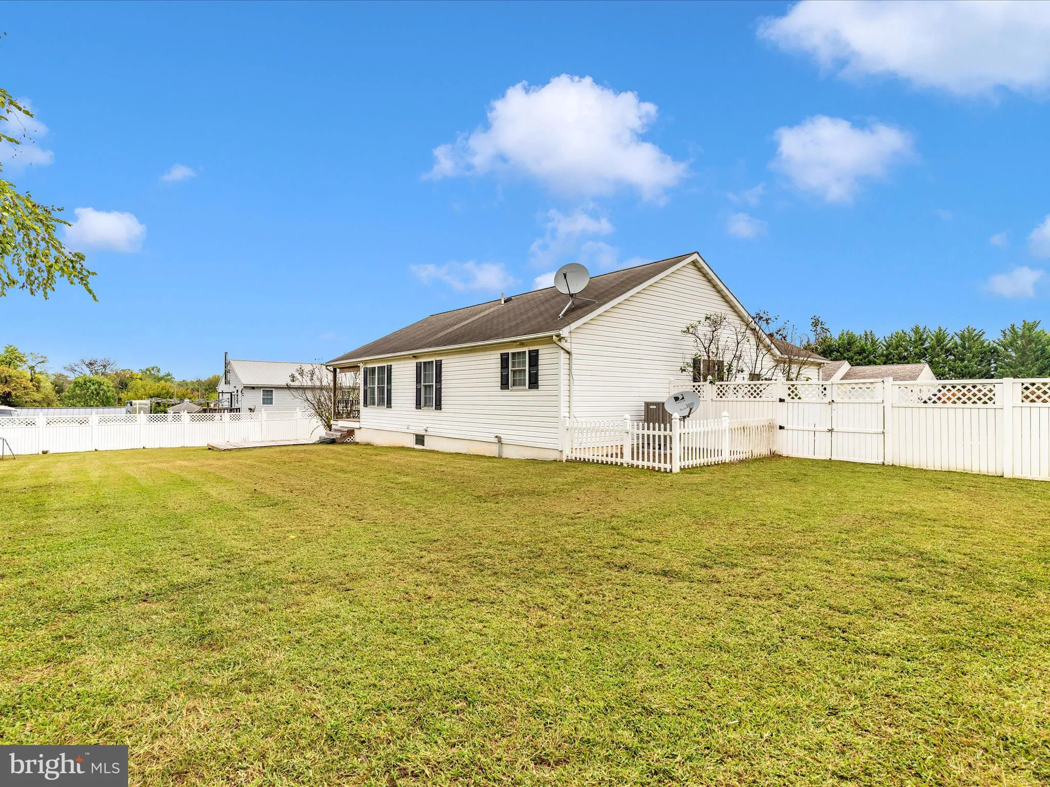 Hagerstown, Maryland 21740, United States, 3 Bedrooms Bedrooms, ,2 BathroomsBathrooms,Residential,Coming Soon,214931