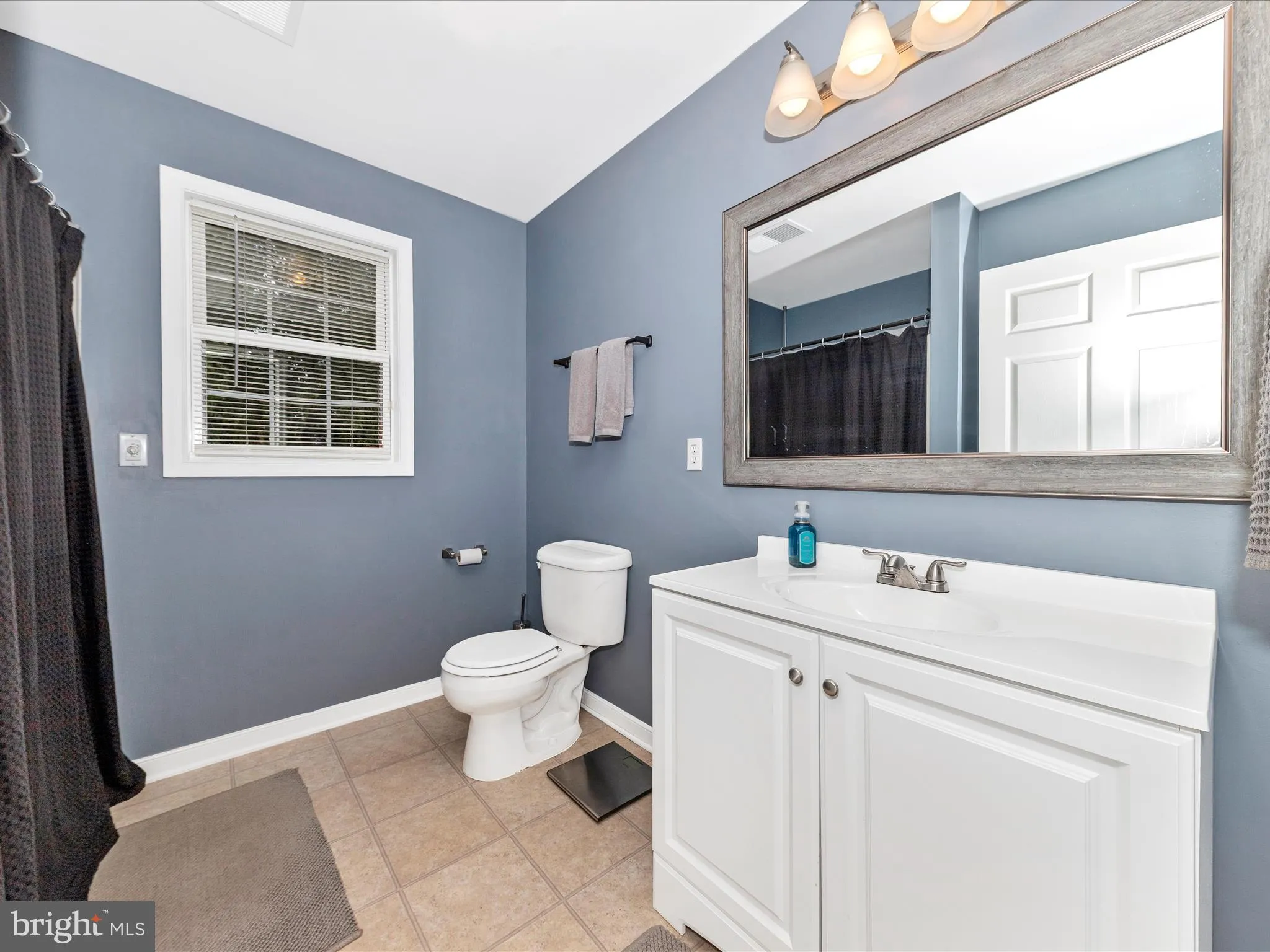 Hagerstown, Maryland 21740, United States, 3 Bedrooms Bedrooms, ,2 BathroomsBathrooms,Residential,Coming Soon,214931