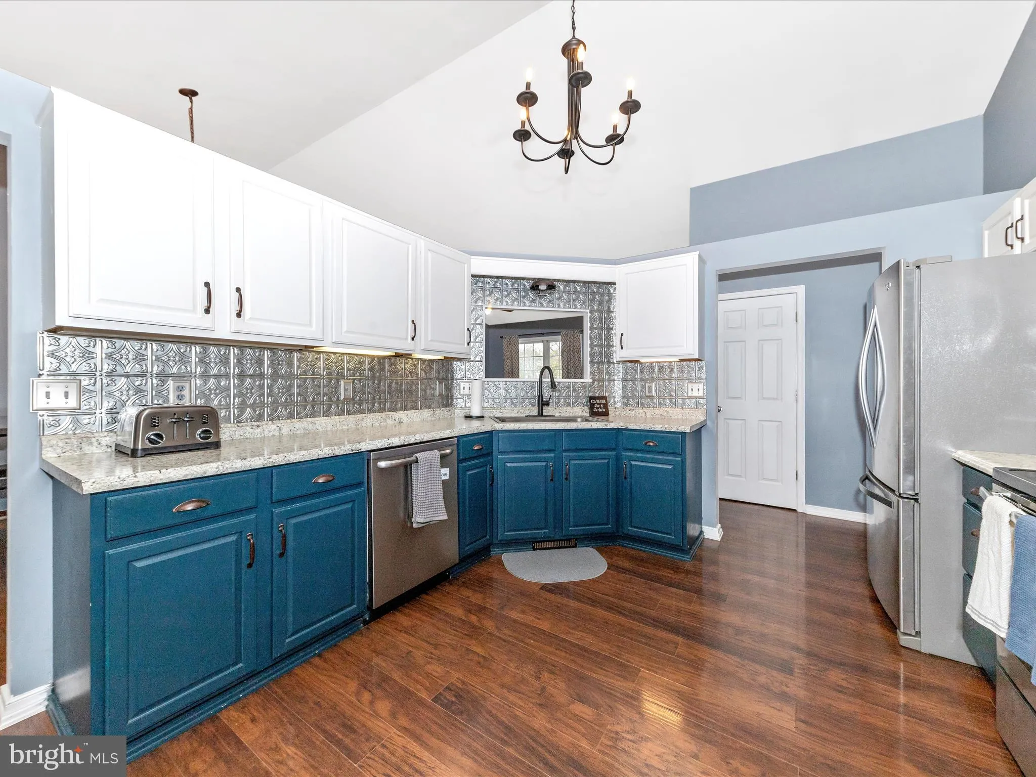 Hagerstown, Maryland 21740, United States, 3 Bedrooms Bedrooms, ,2 BathroomsBathrooms,Residential,Coming Soon,214931