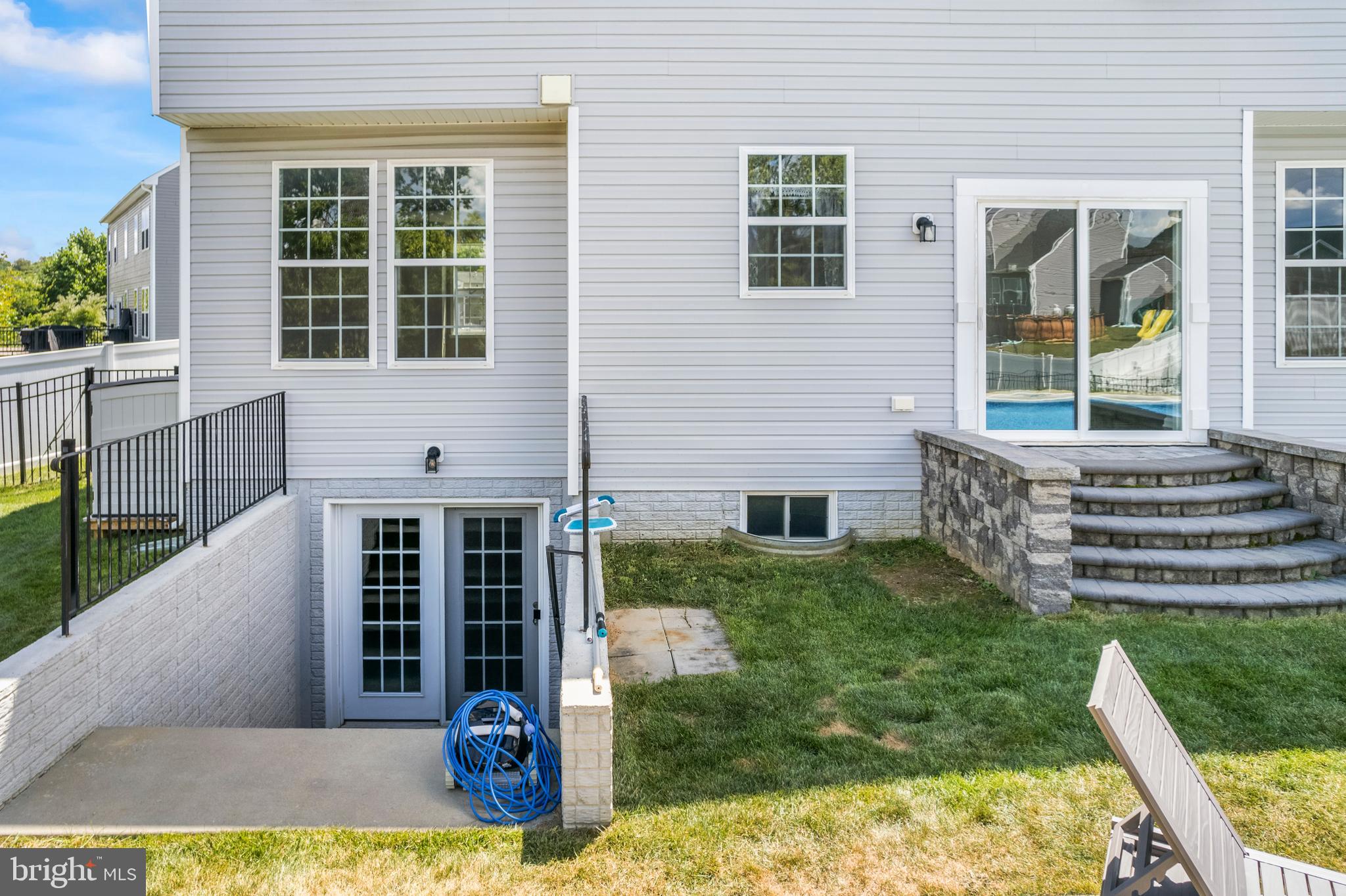 SPRINGDALE FARM - Residential