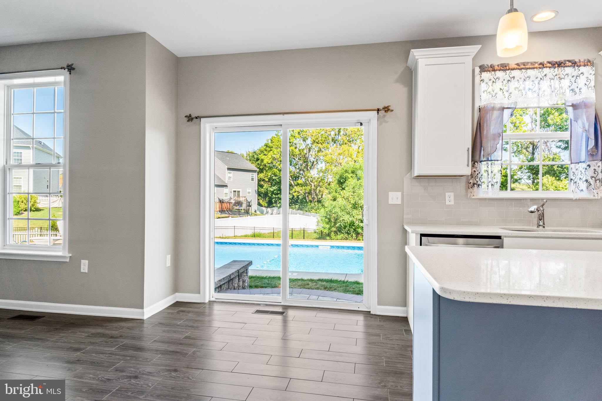 SPRINGDALE FARM - Residential