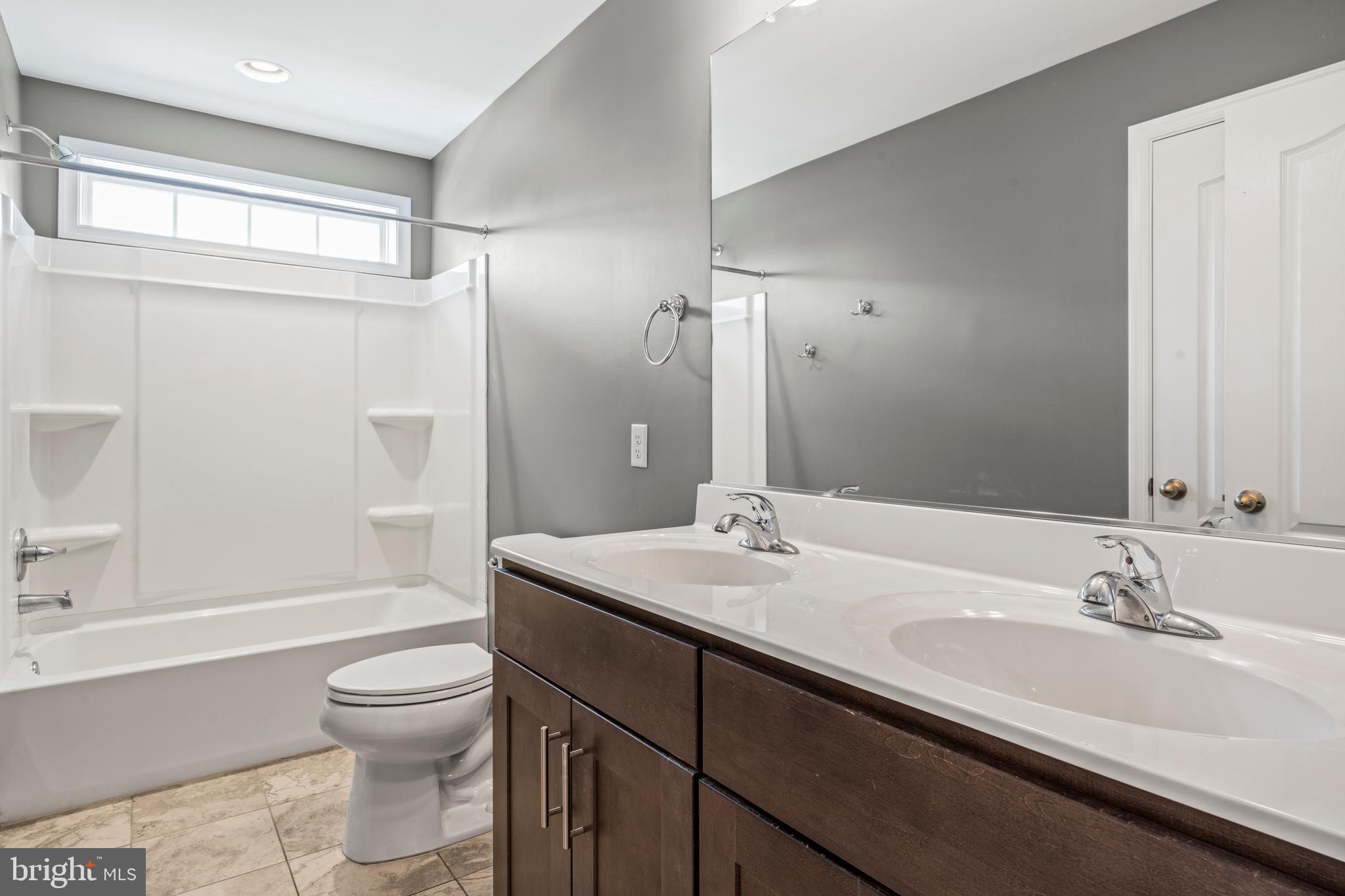 SPRINGDALE FARM - Residential