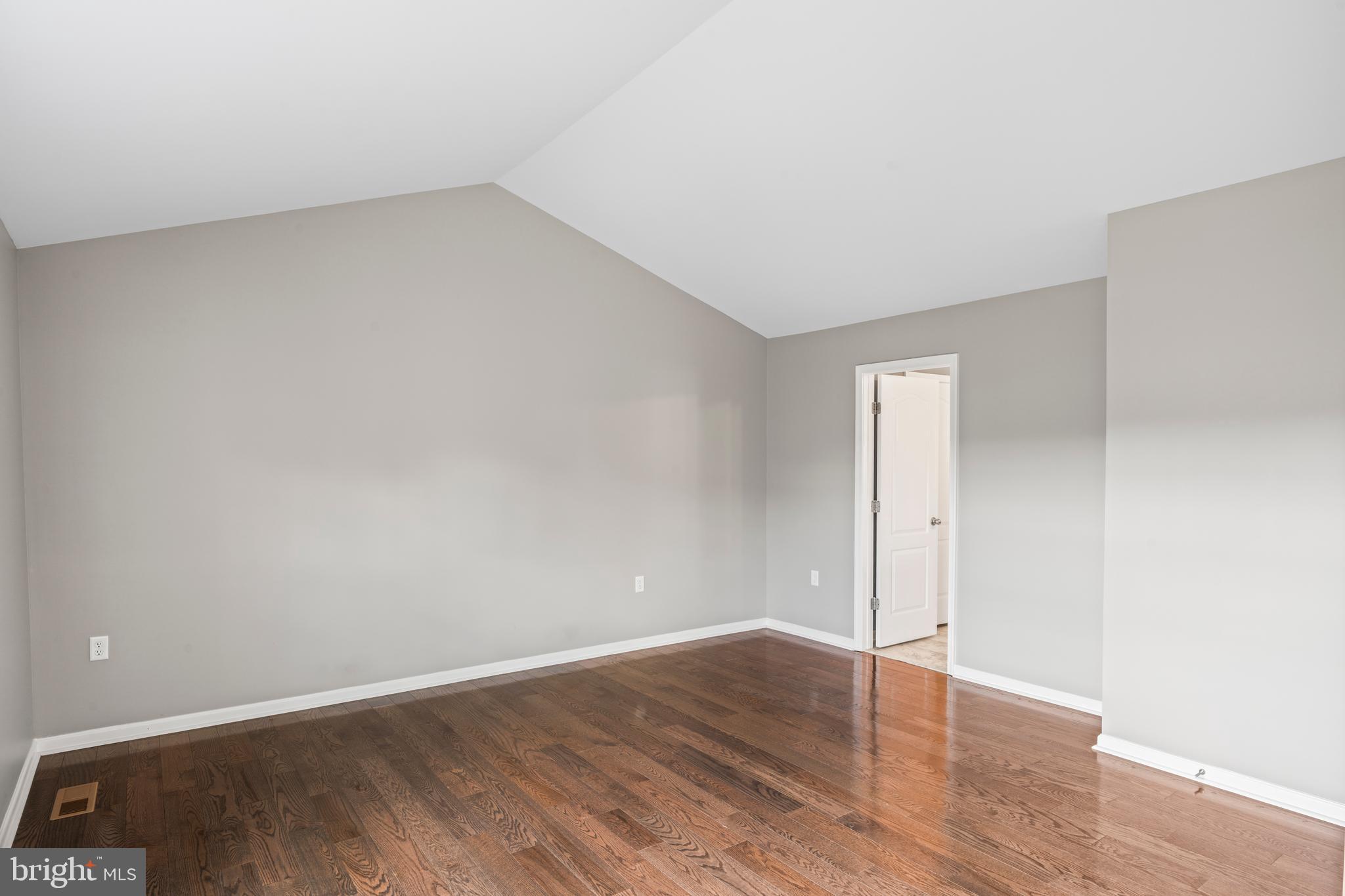 SPRINGDALE FARM - Residential