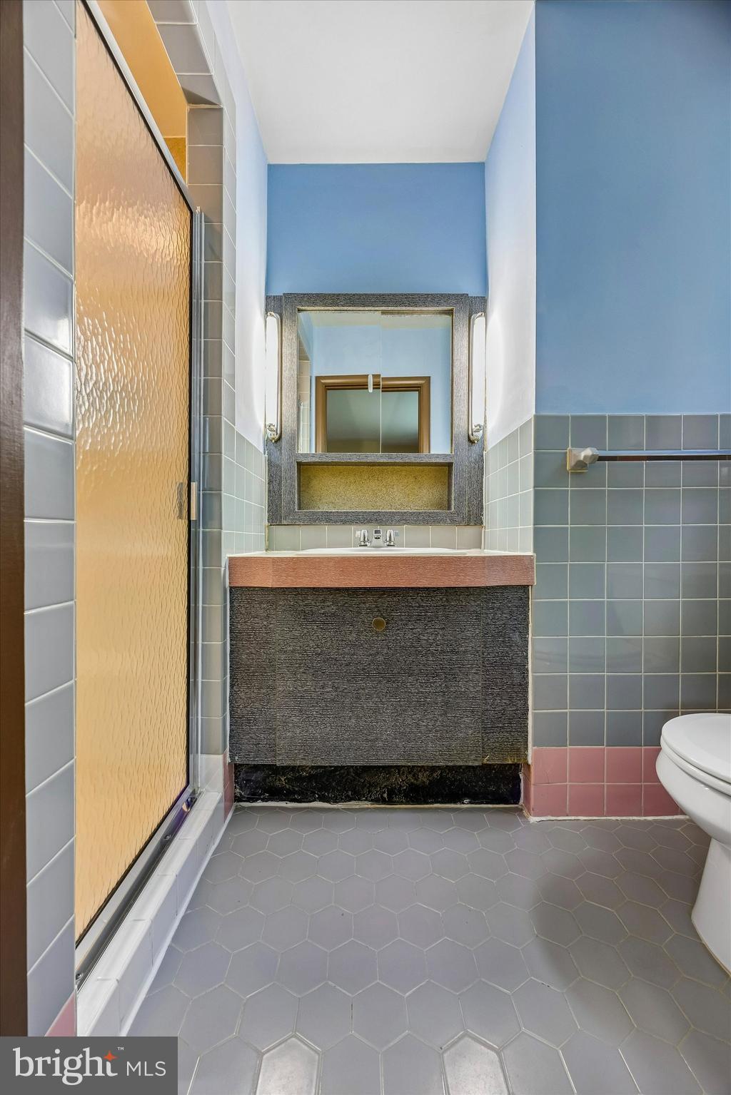 CROSSWICKS - Residential