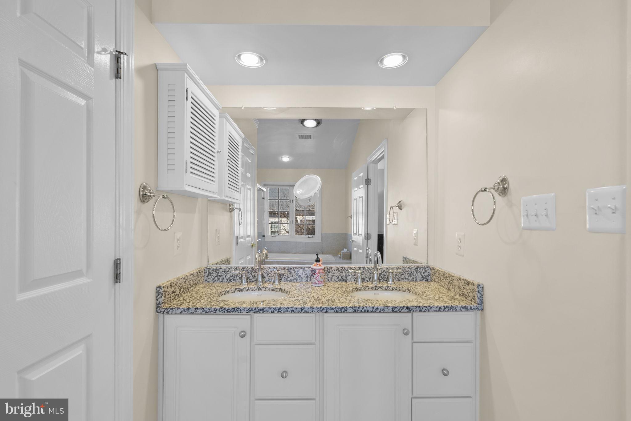 PINEY GLEN VILLAGE - Residential