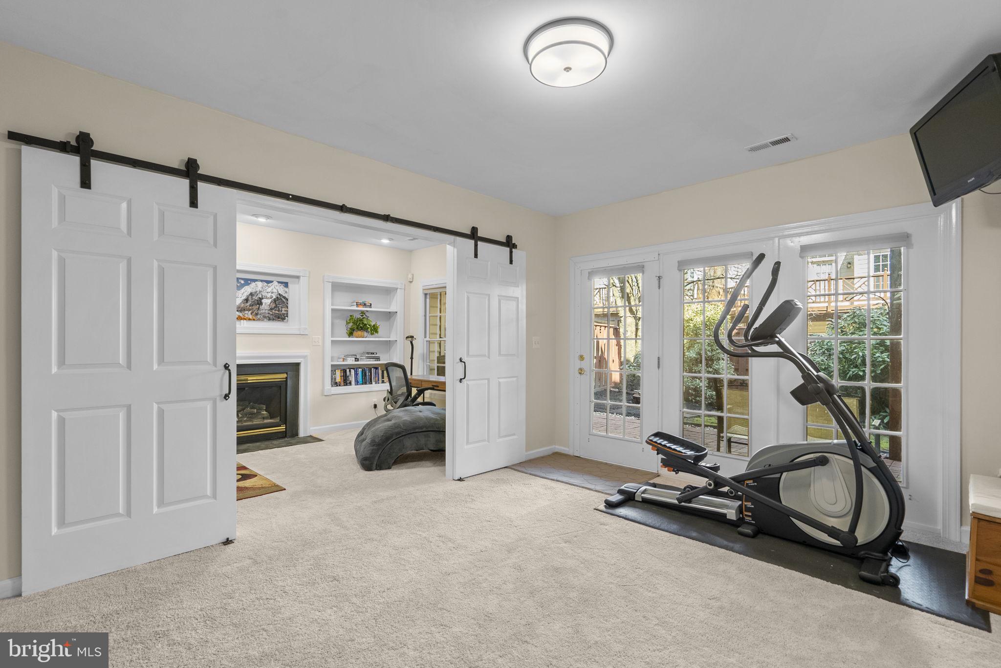 PINEY GLEN VILLAGE - Residential